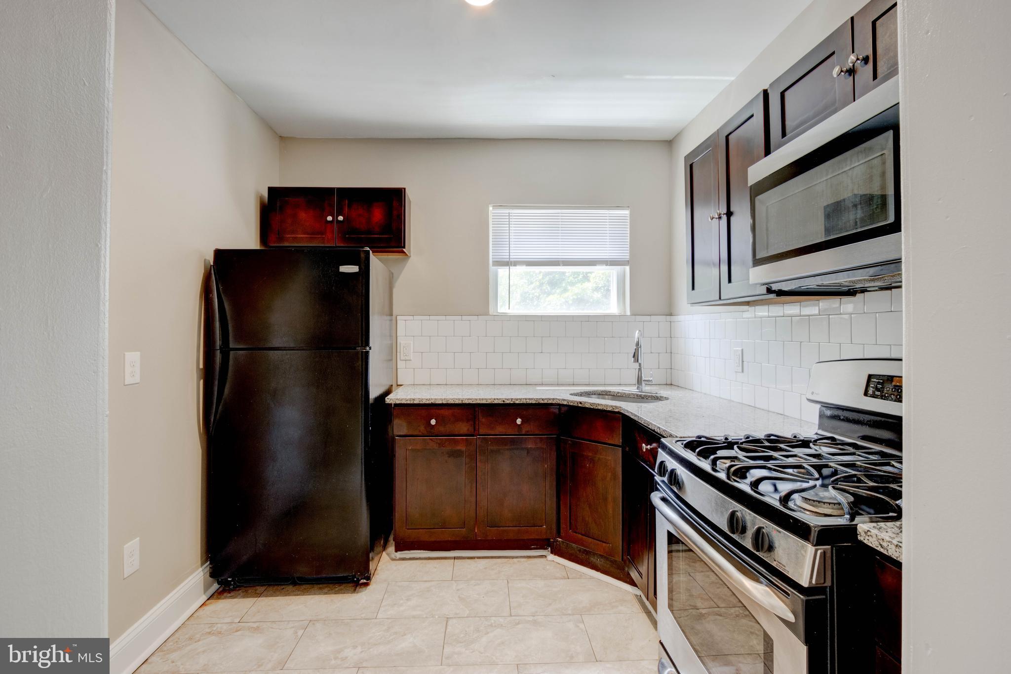 2515 Loyola Southway