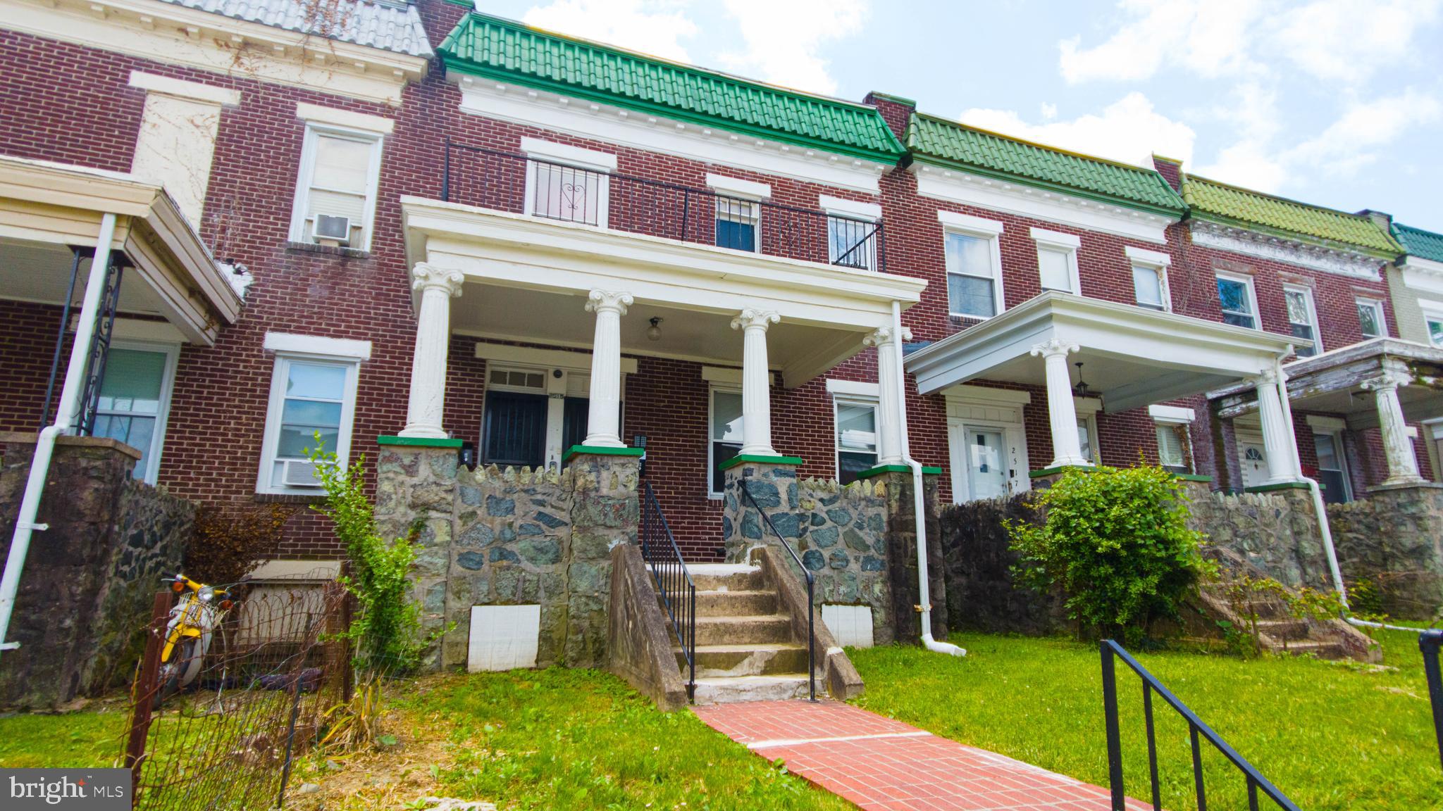 2515 Loyola Southway