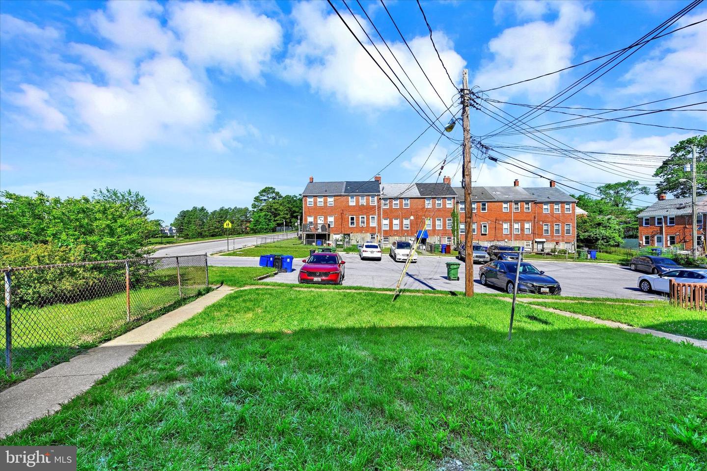 1076 Tunbridge Rd