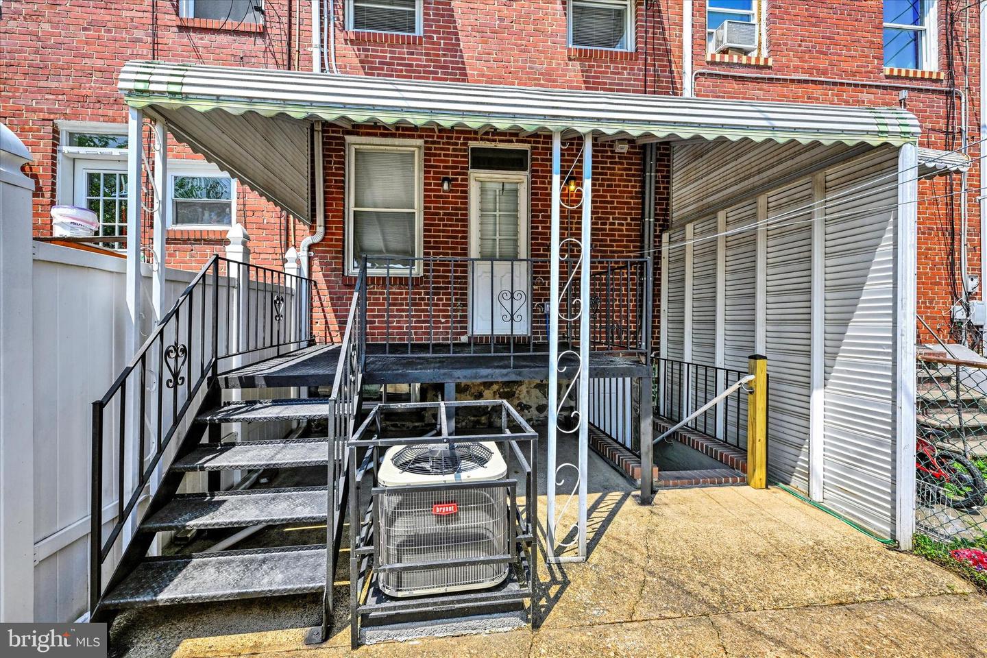413 Elrino St