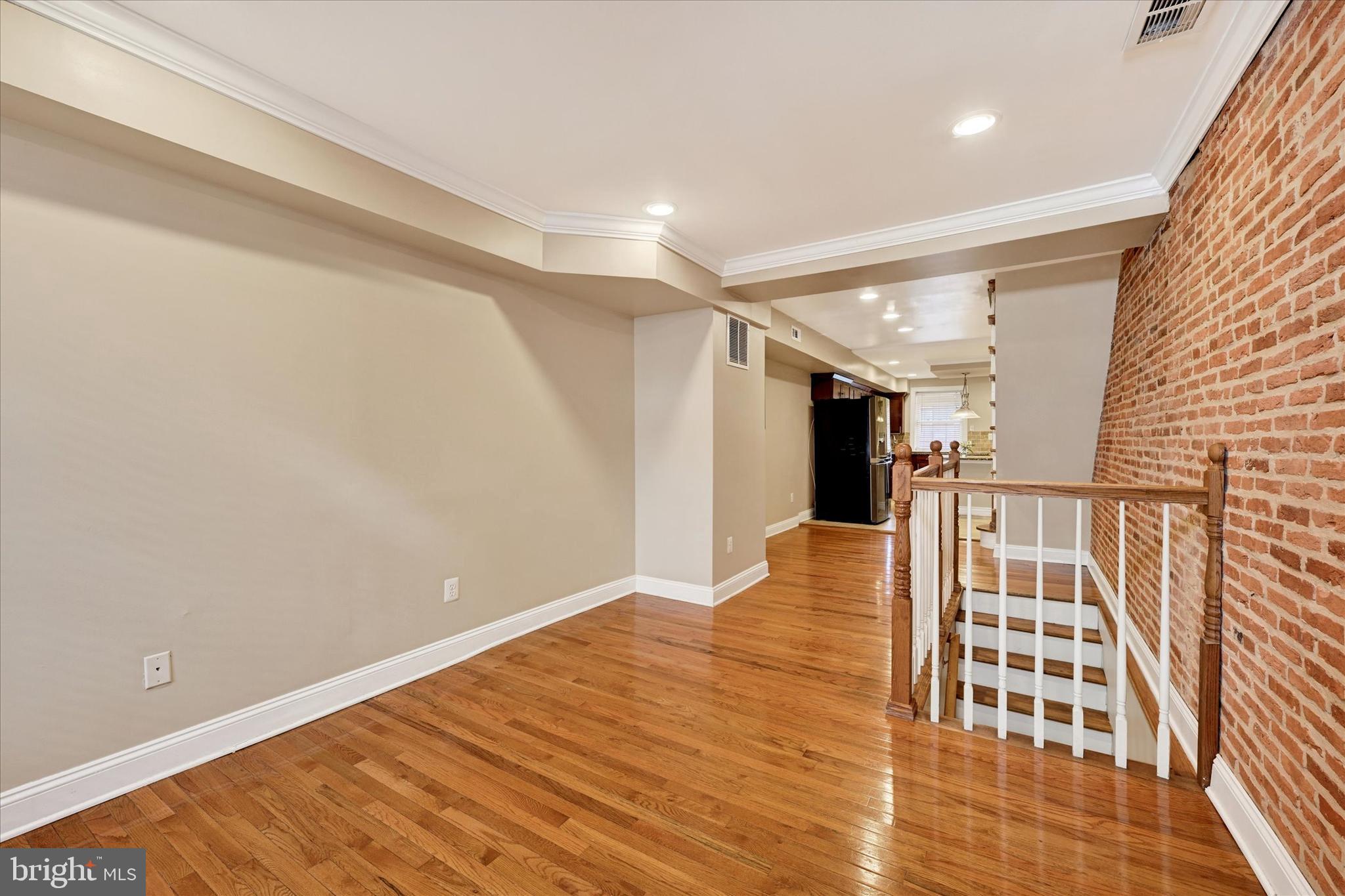 115 N BRADFORD STREET