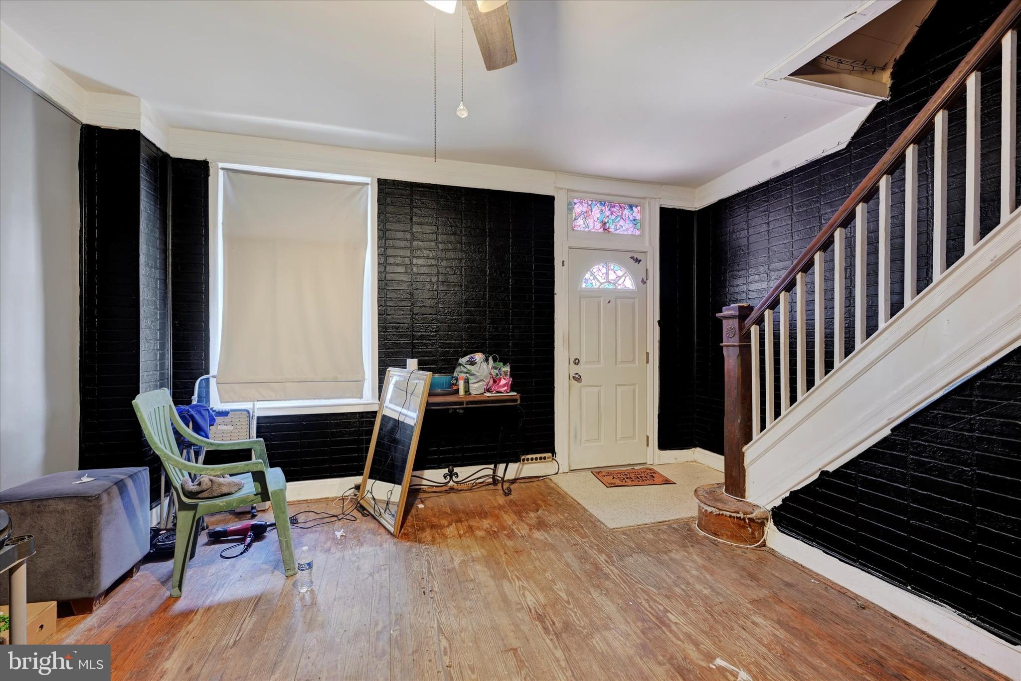 729 E 37TH STREET