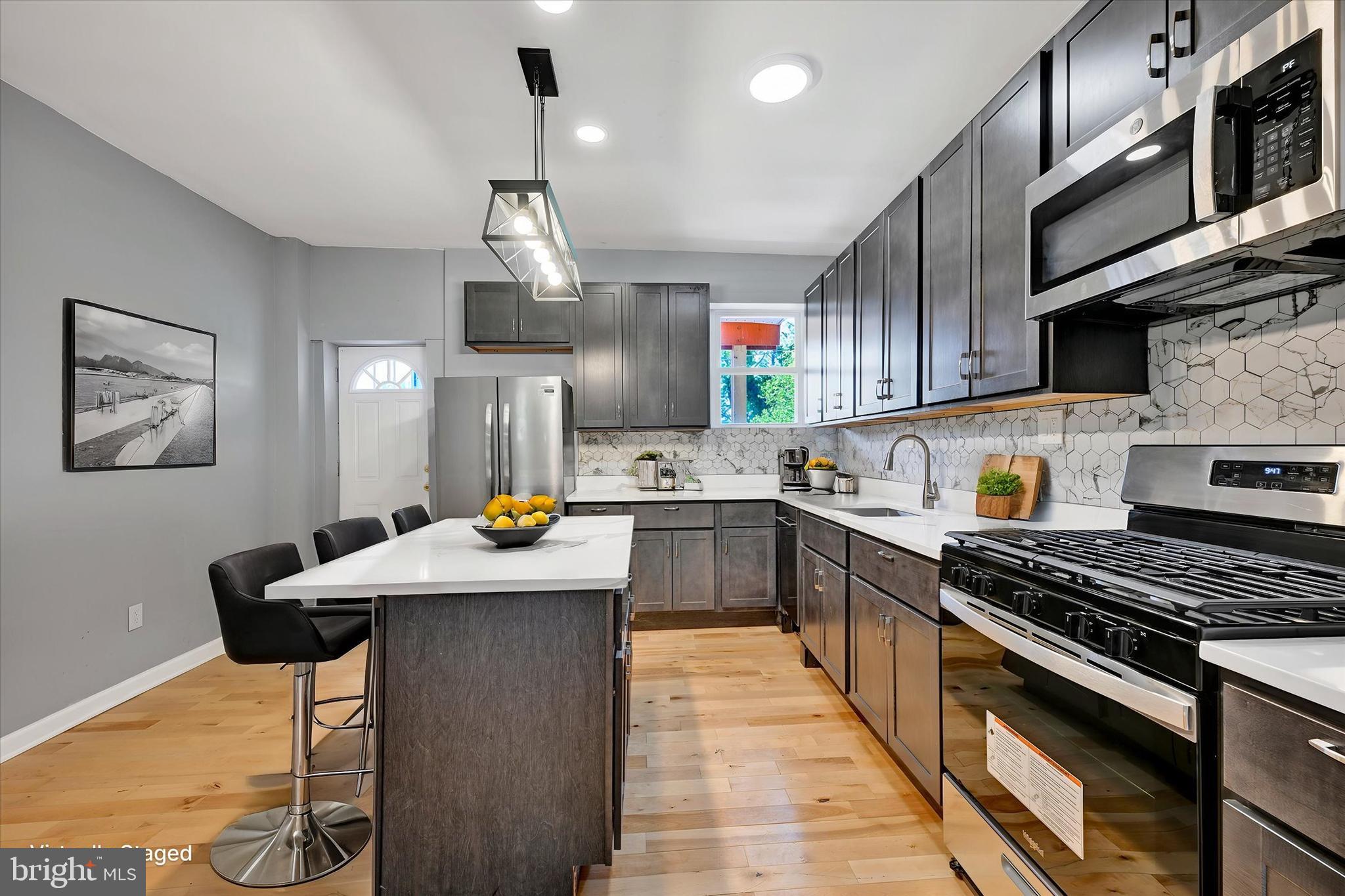 327 E 24TH STREET