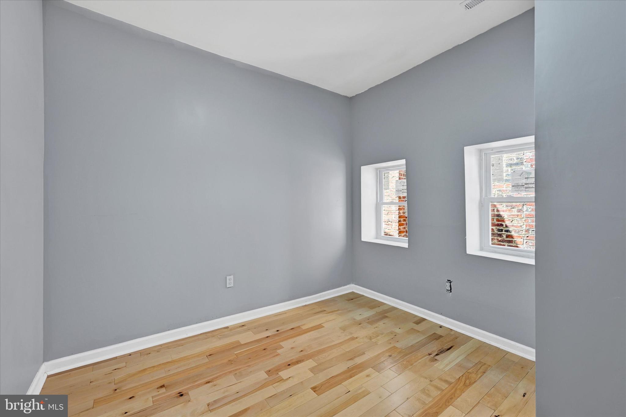 327 E 24TH STREET