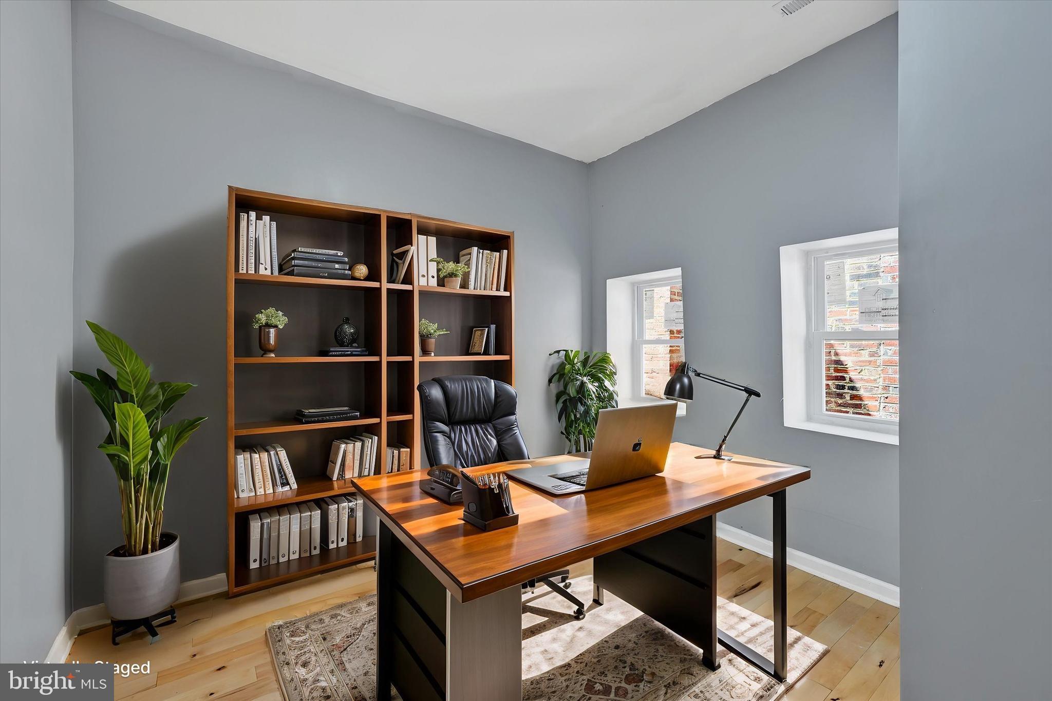 327 E 24TH STREET