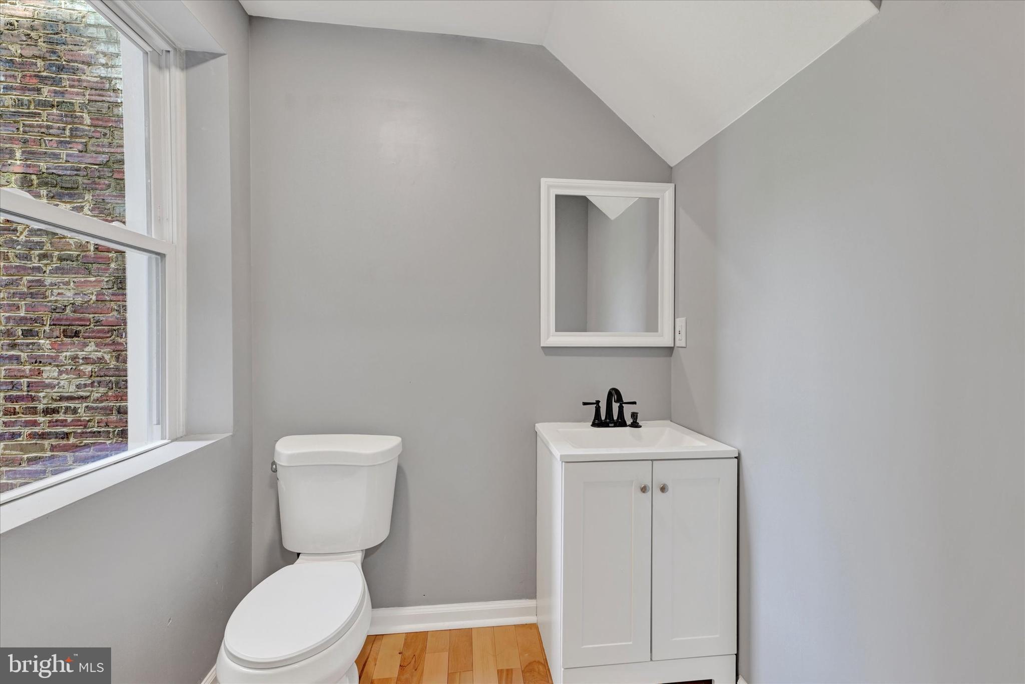 327 E 24TH STREET