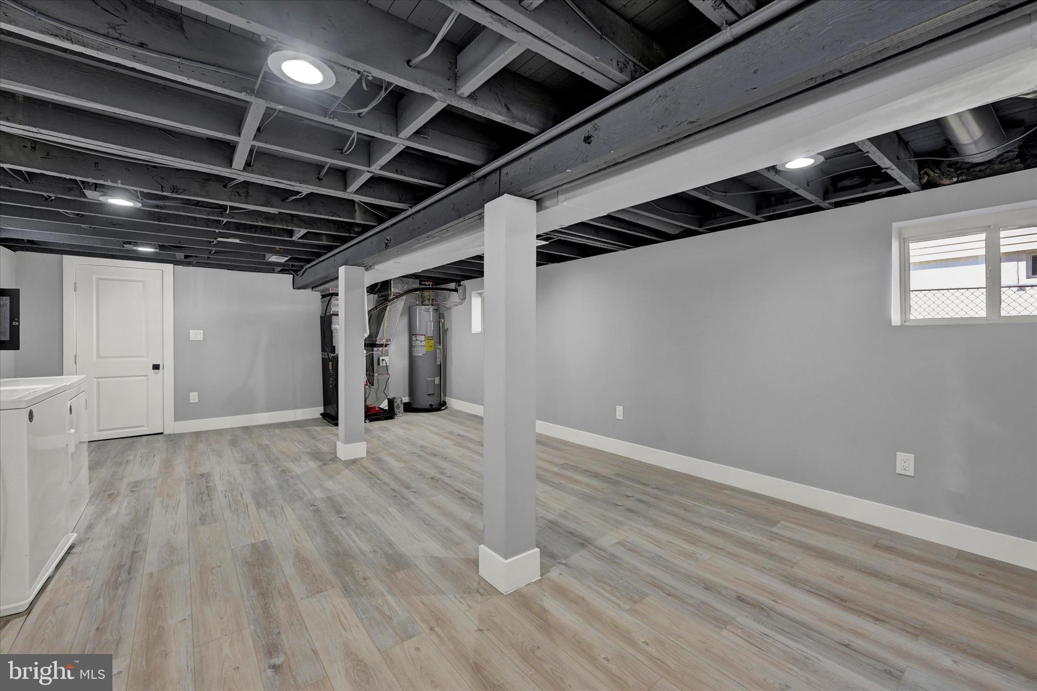 2905 WESTFIELD AVENUE