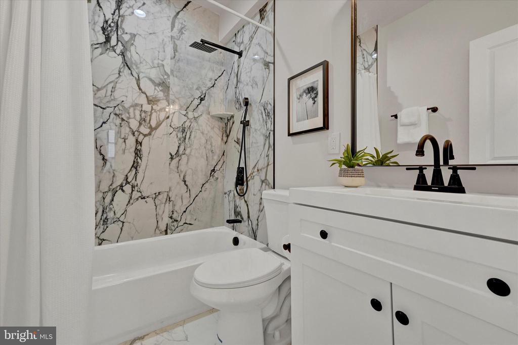 2905 WESTFIELD AVENUE
