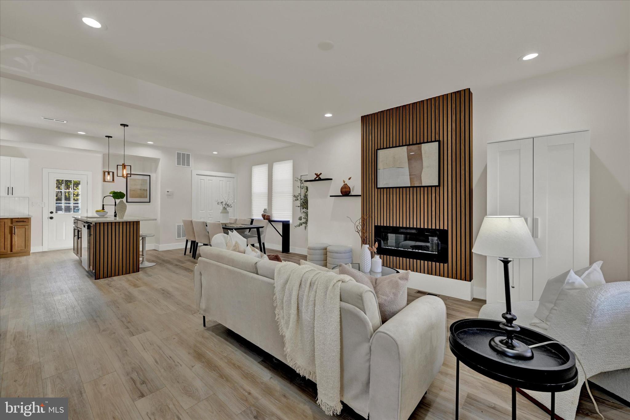 2905 WESTFIELD AVENUE