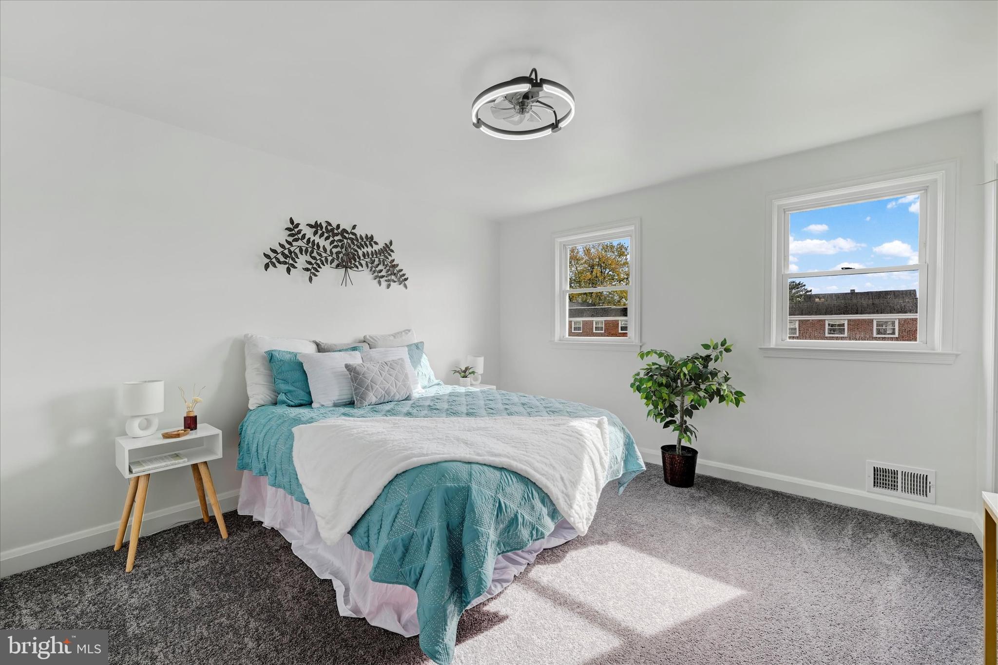 4750 HOMESDALE AVENUE