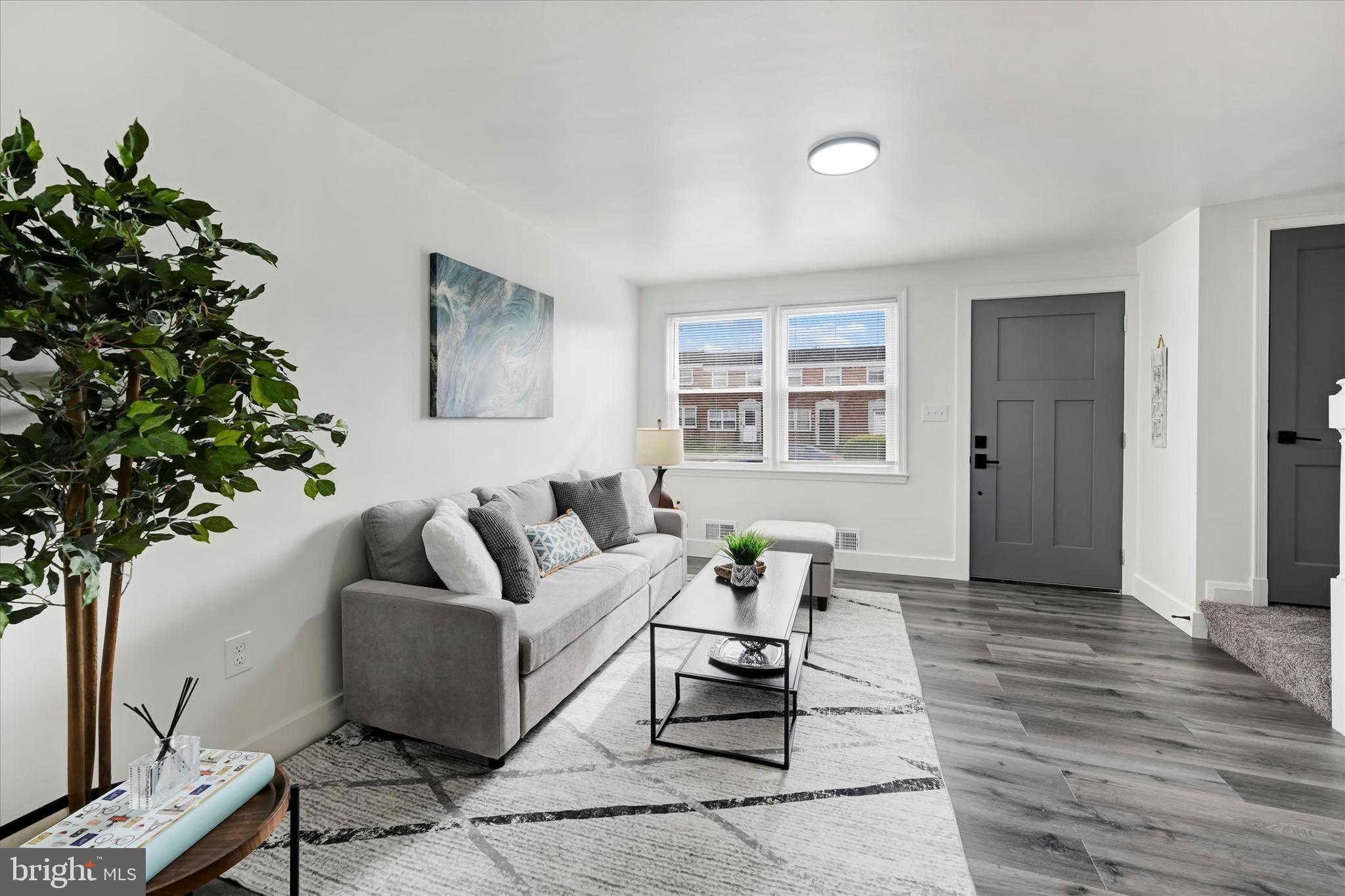 4750 HOMESDALE AVENUE