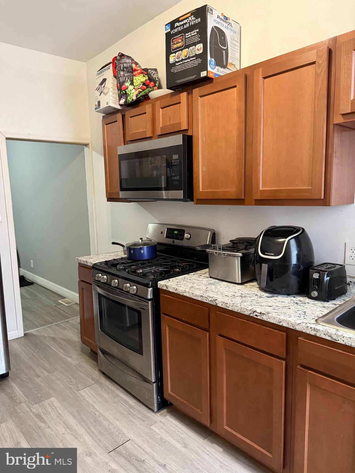 2818 WOODBROOK AVENUE