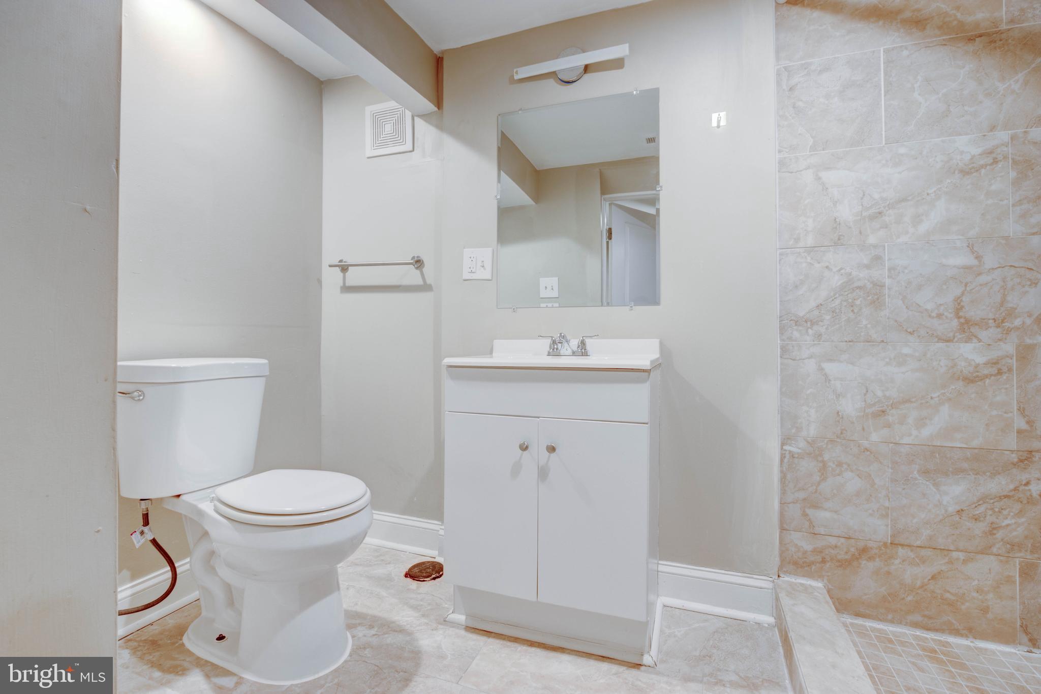 2515 LOYOLA SOUTHWAY