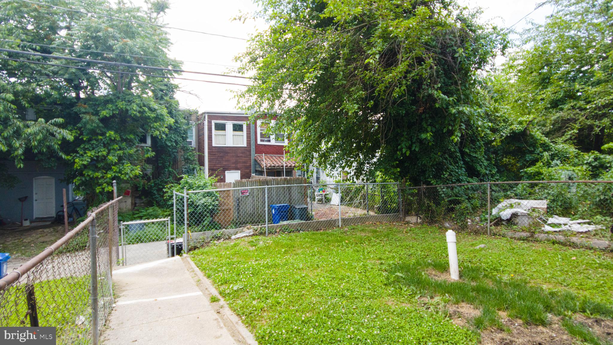 2515 LOYOLA SOUTHWAY