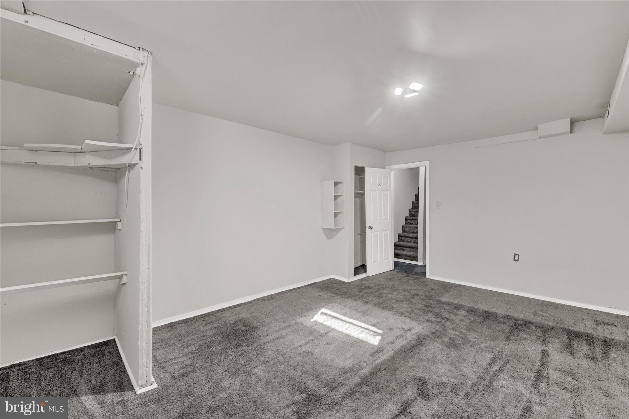 3408 E FAIRMOUNT AVENUE