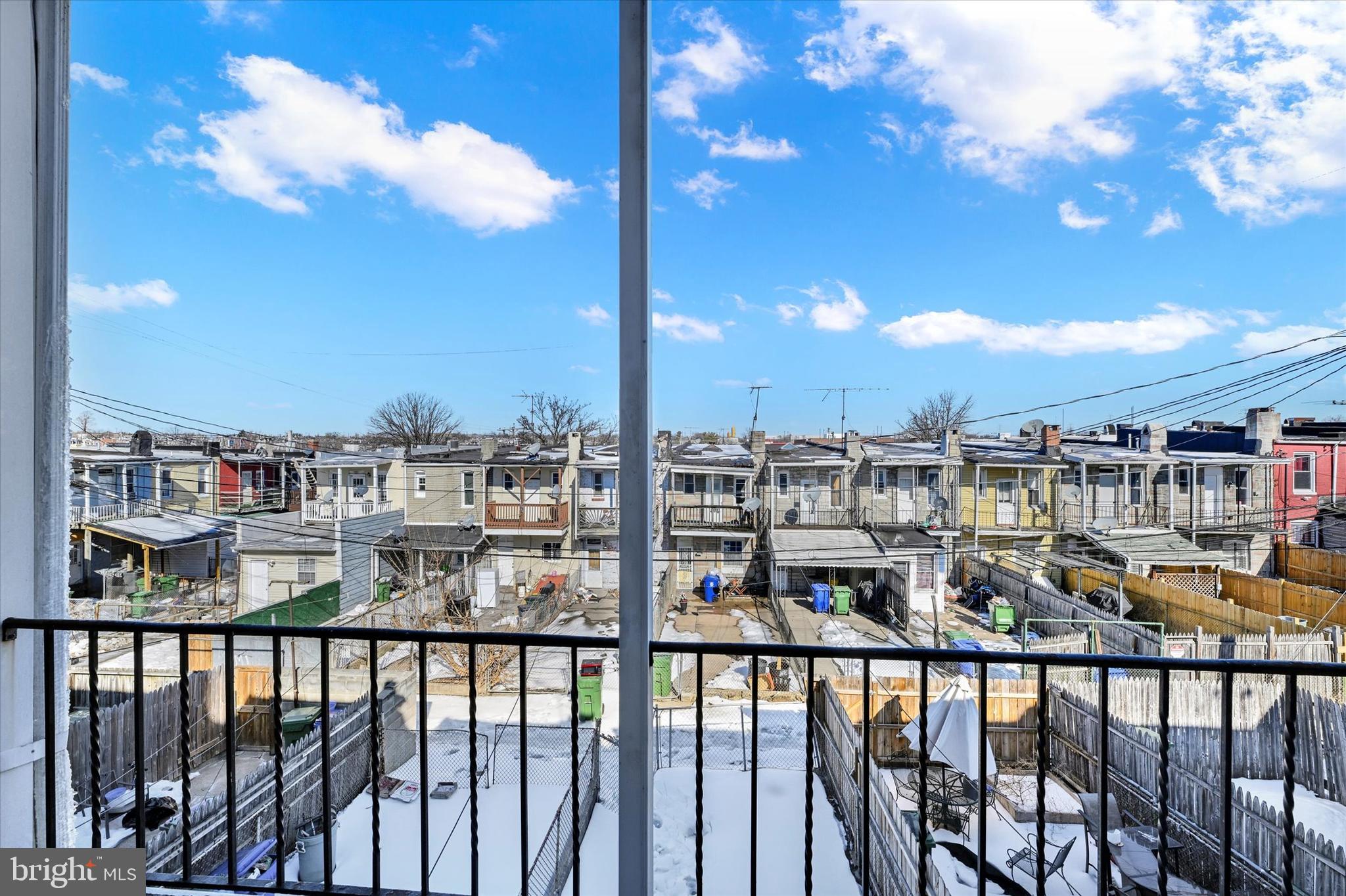 3408 E FAIRMOUNT AVENUE