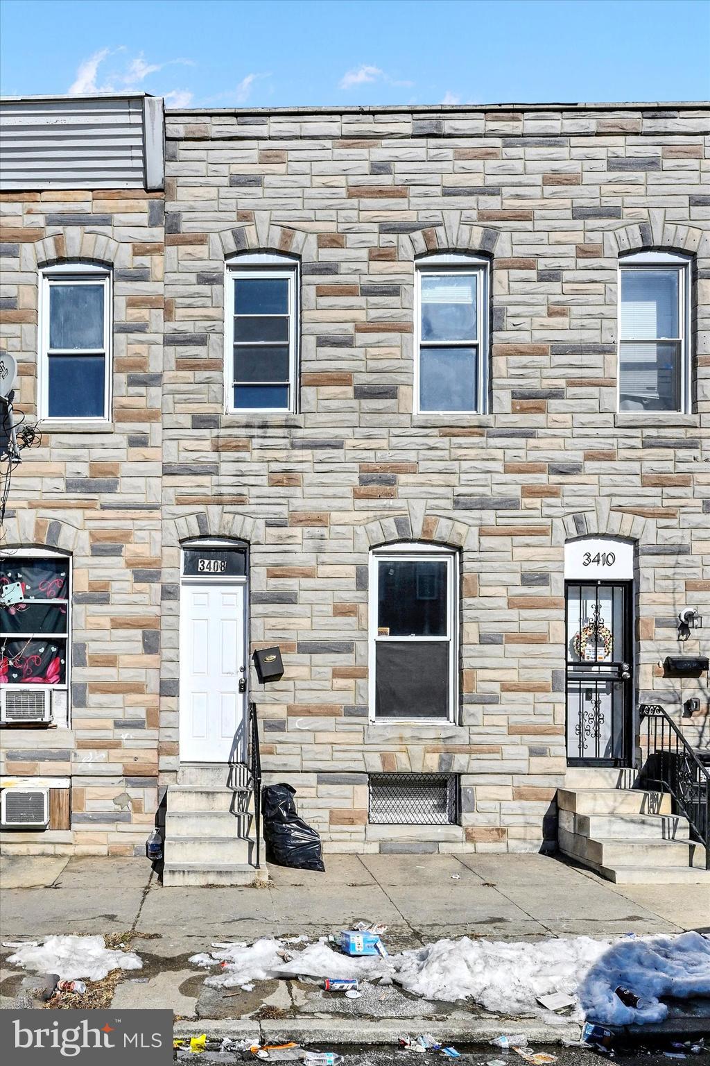 3408 E FAIRMOUNT AVENUE