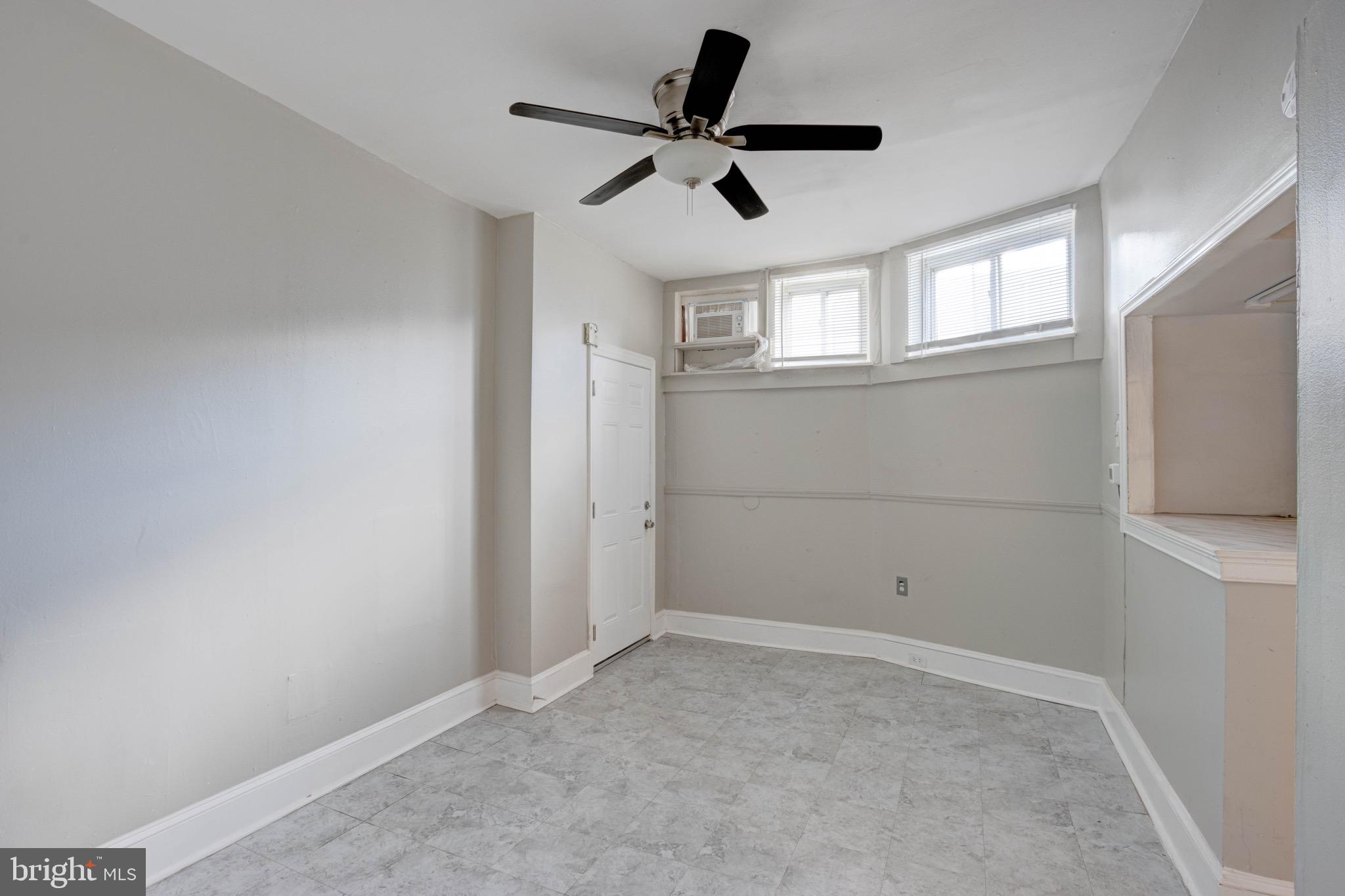 4008 PRIMROSE AVENUE