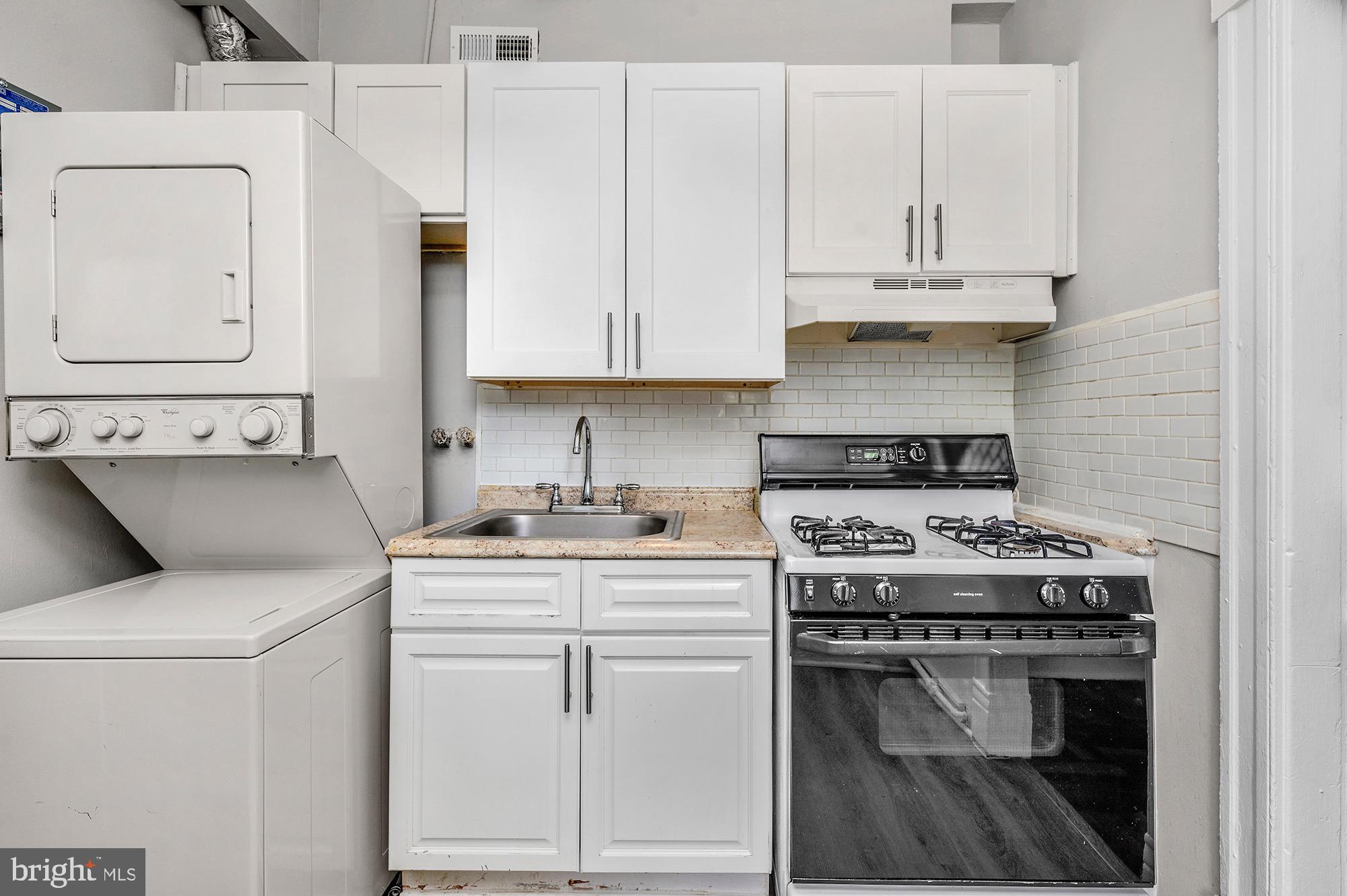 4008 PRIMROSE AVENUE