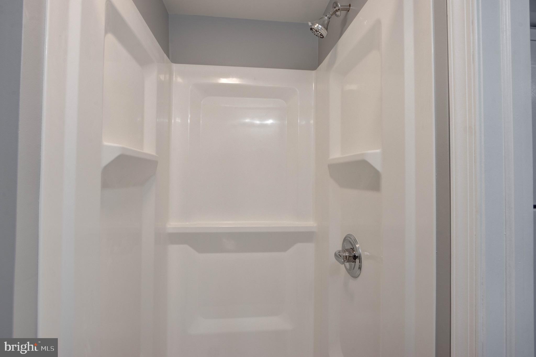 4008 PRIMROSE AVENUE