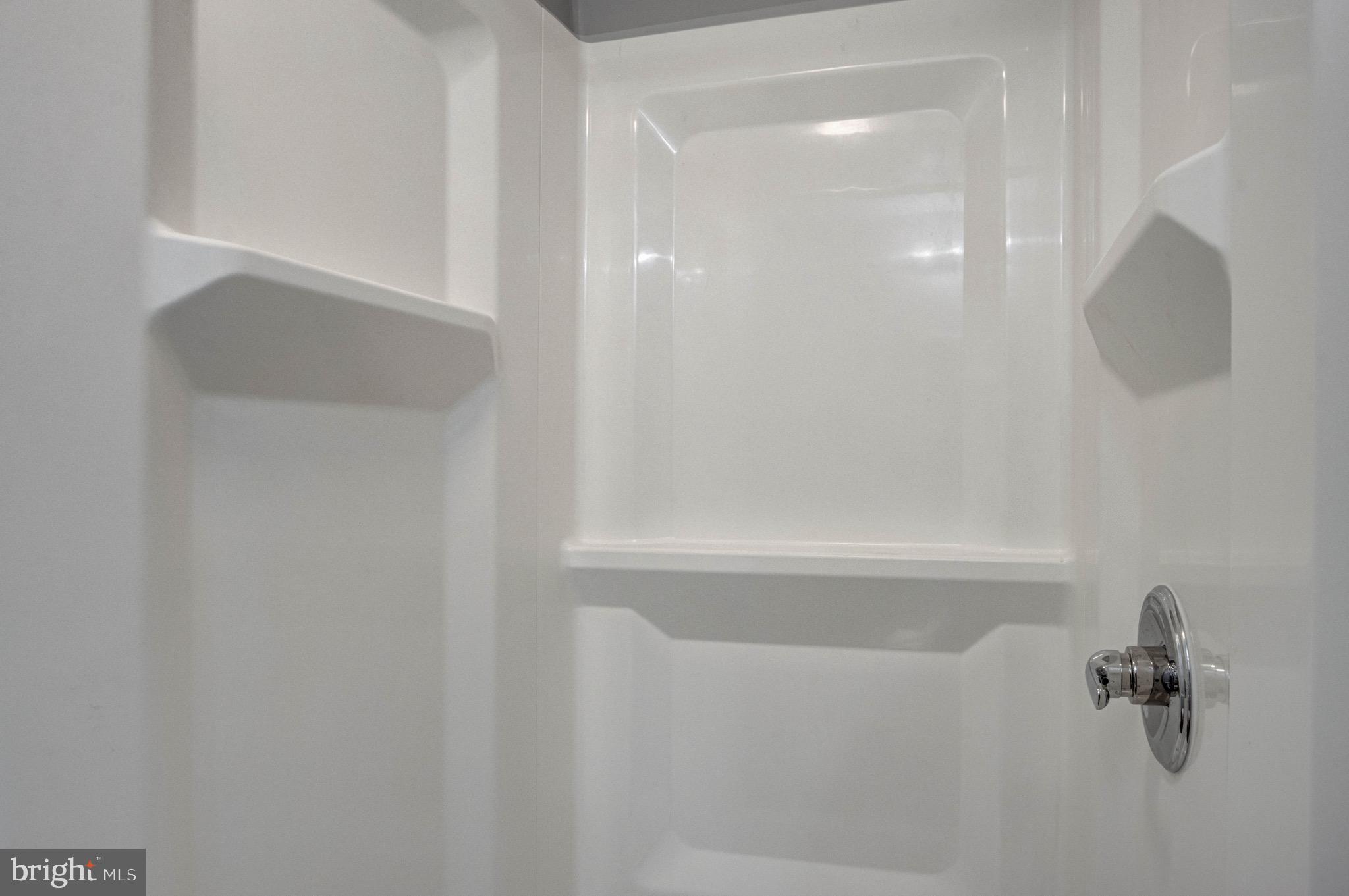 4008 PRIMROSE AVENUE