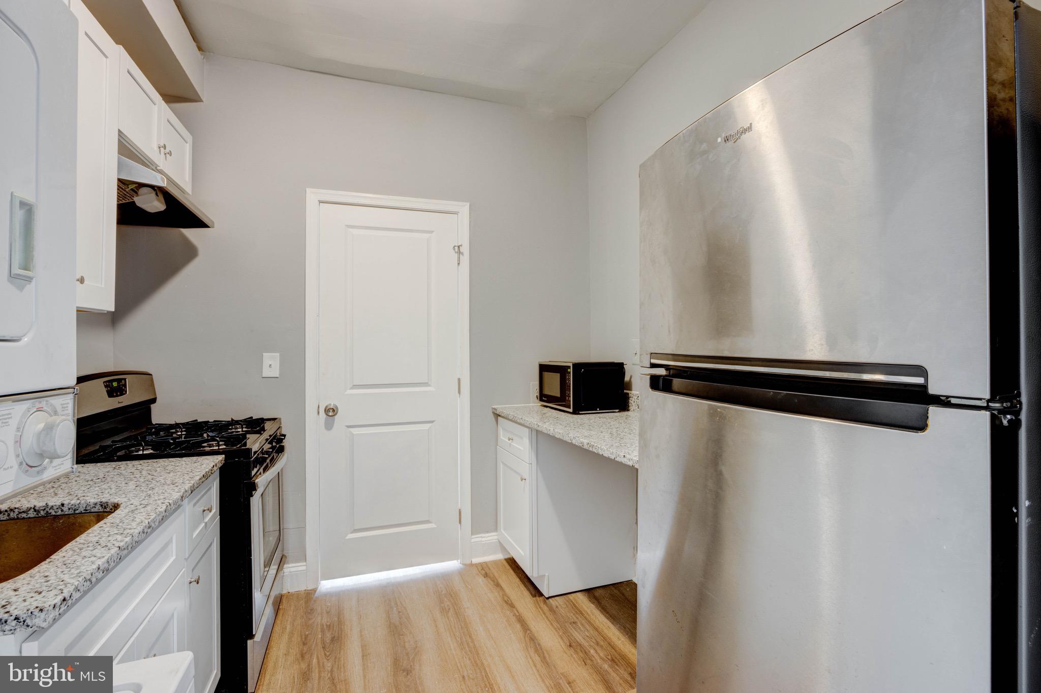 4008 PRIMROSE AVENUE