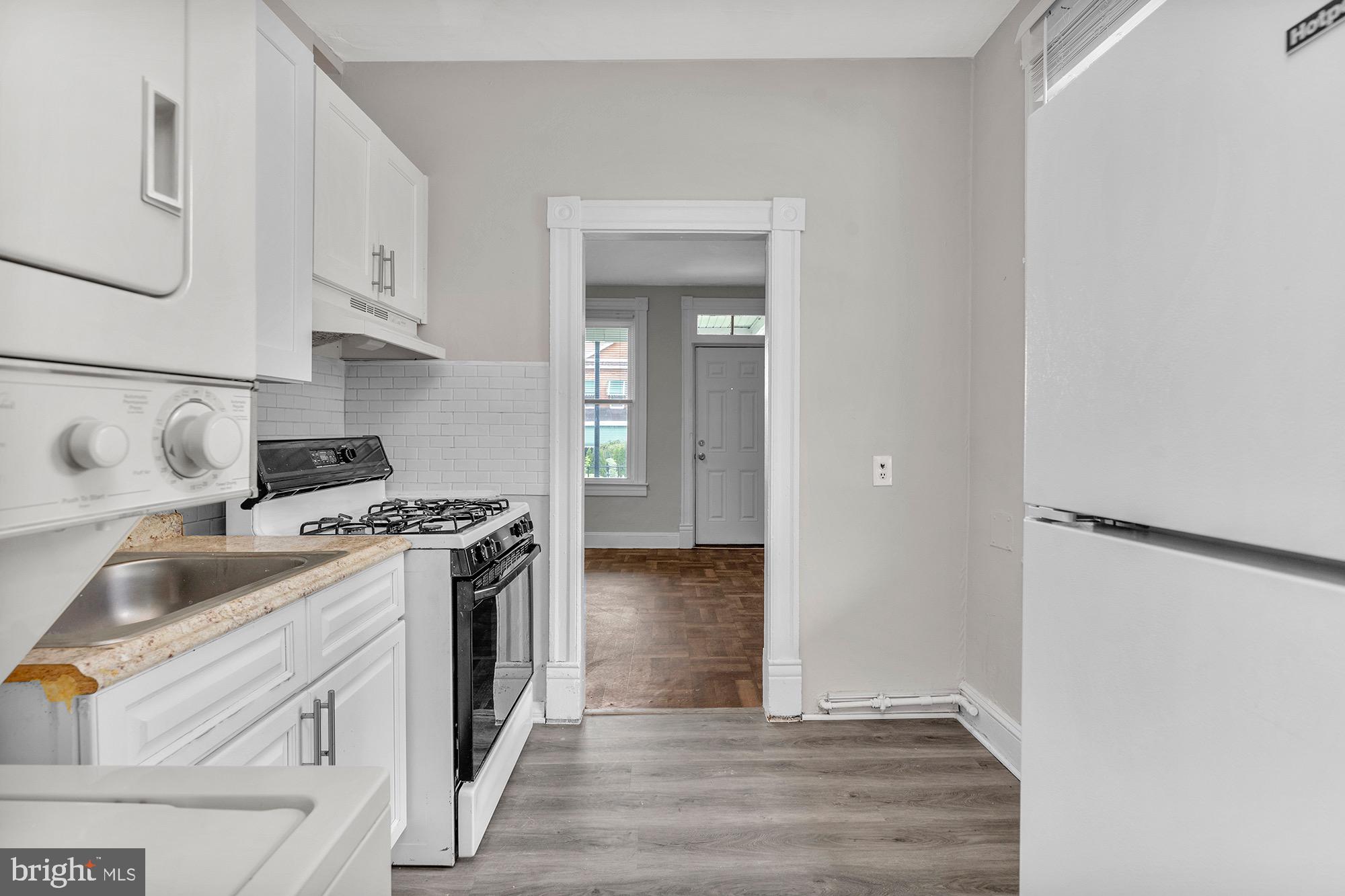 4008 PRIMROSE AVENUE