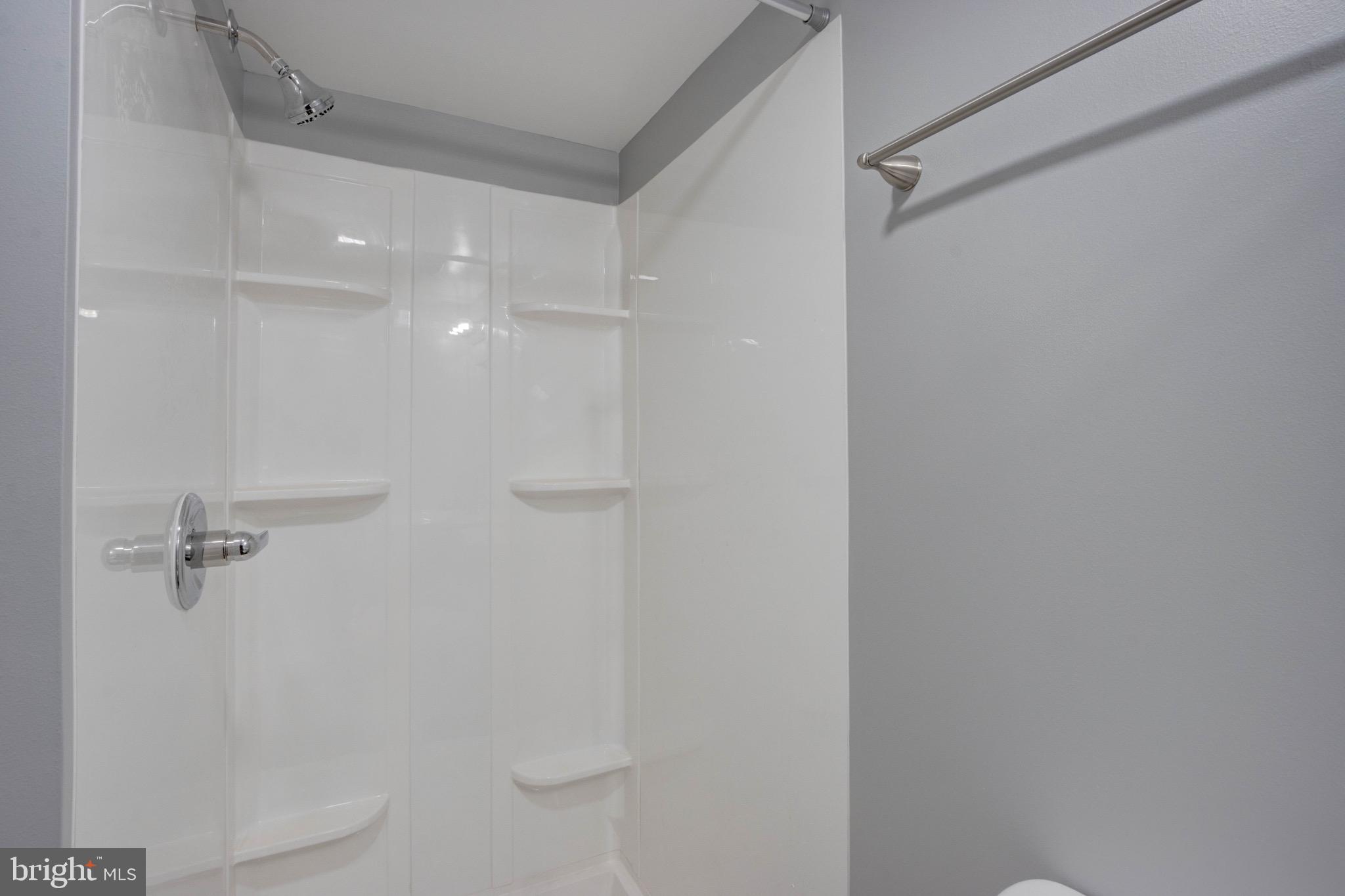 4008 PRIMROSE AVENUE