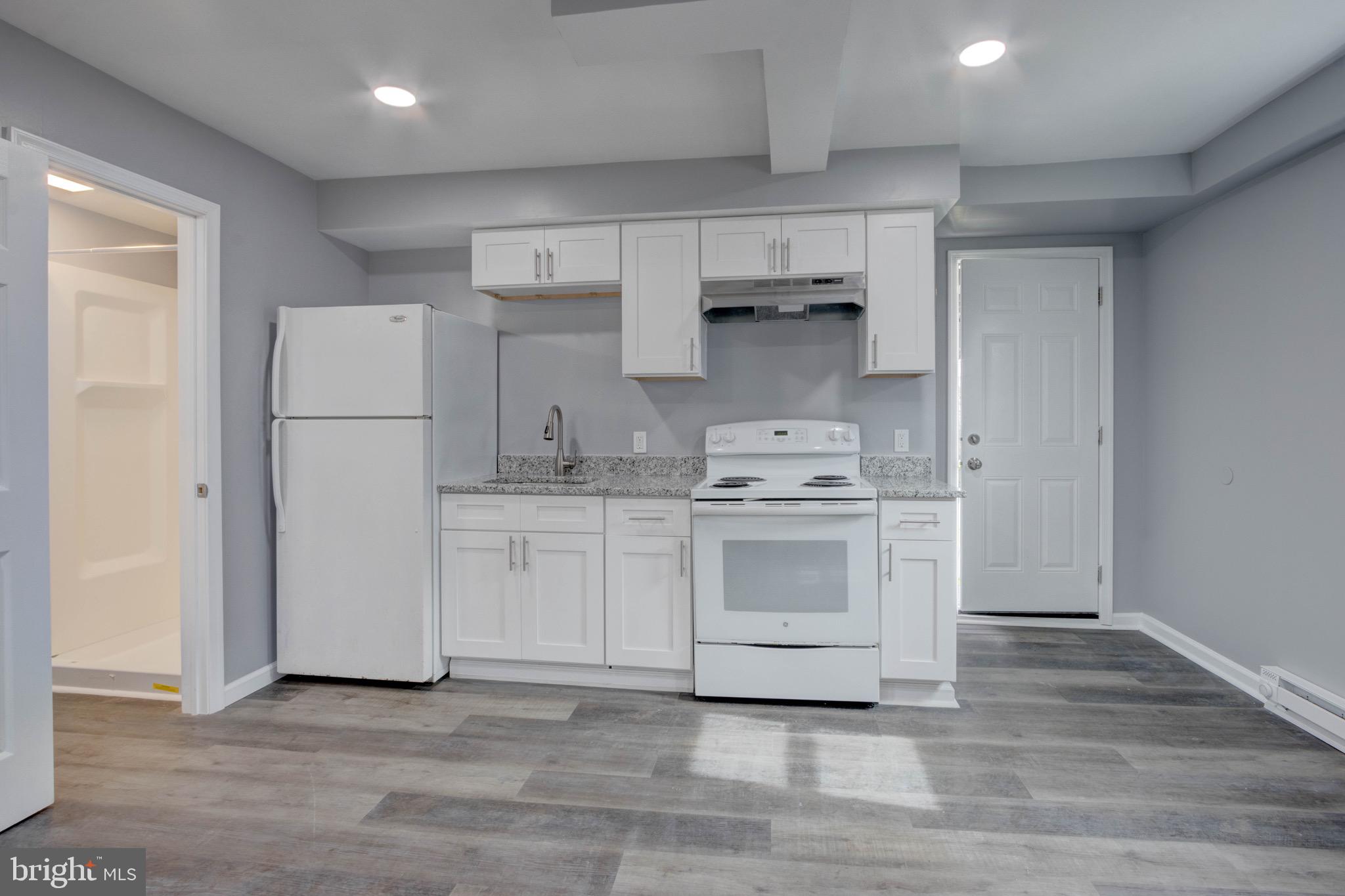 4008 PRIMROSE AVENUE