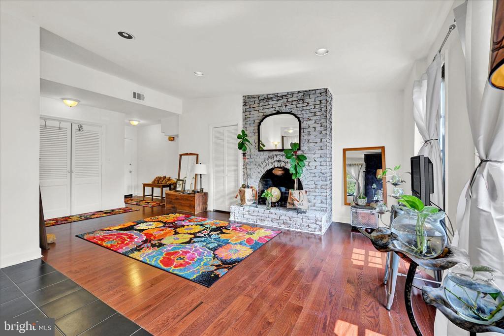 1227 PARK AVENUE 9