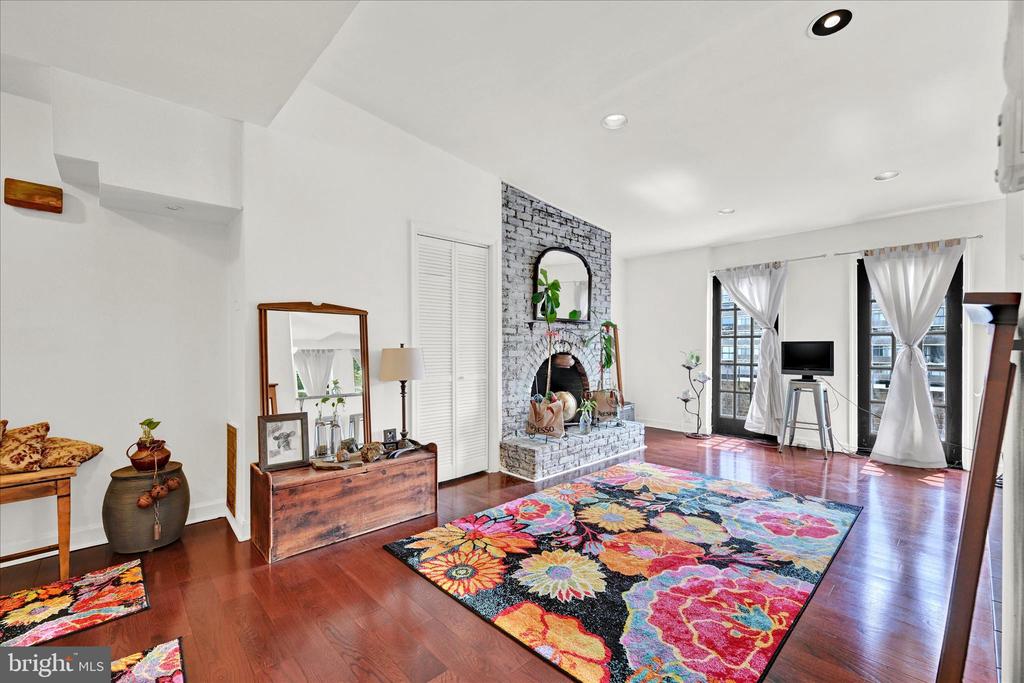 1227 PARK AVENUE 9