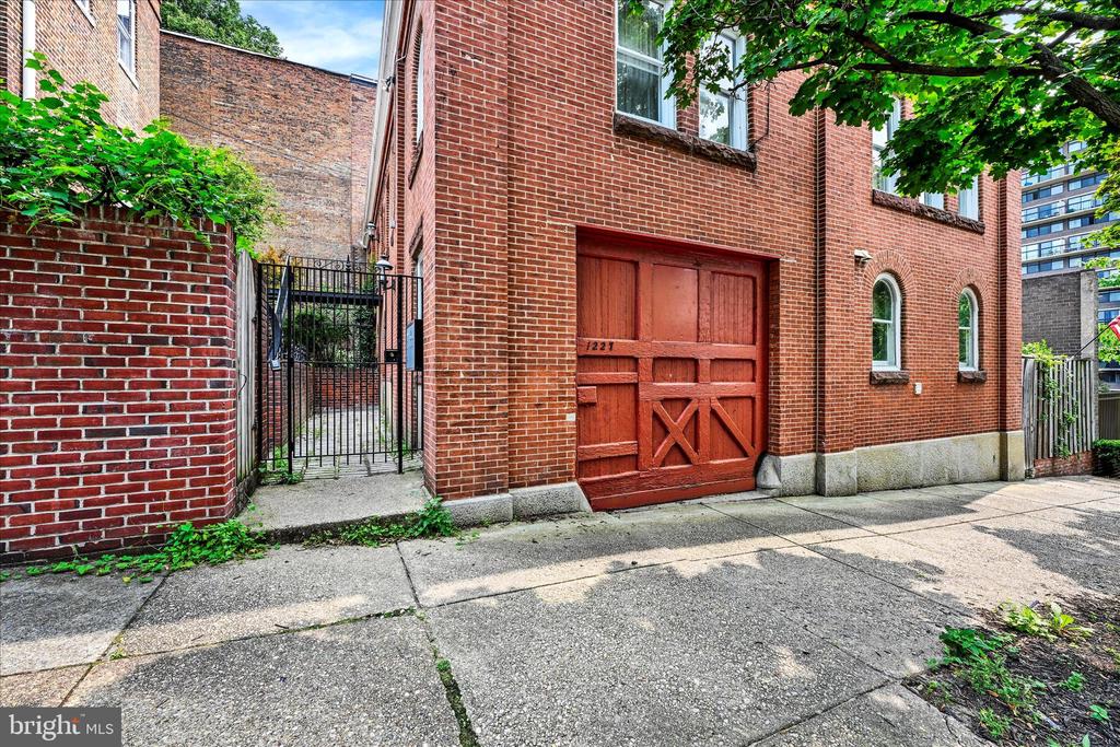 1227 PARK AVENUE 9