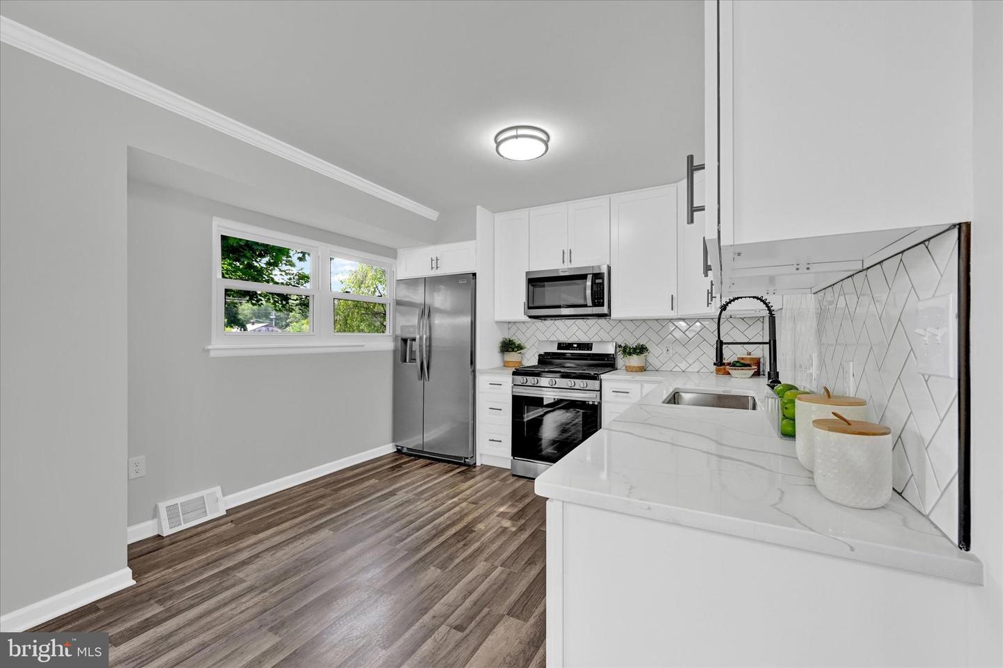 305 Wembley Rd