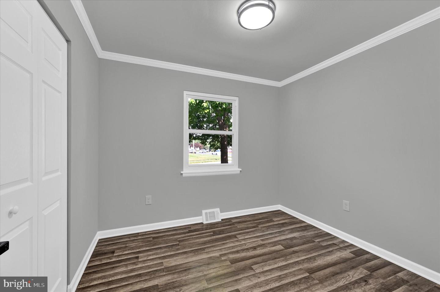 305 Wembley Rd