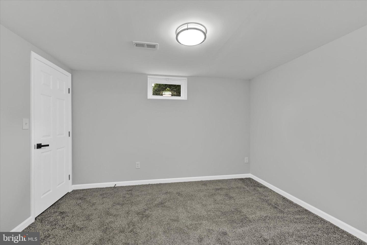 305 Wembley Rd
