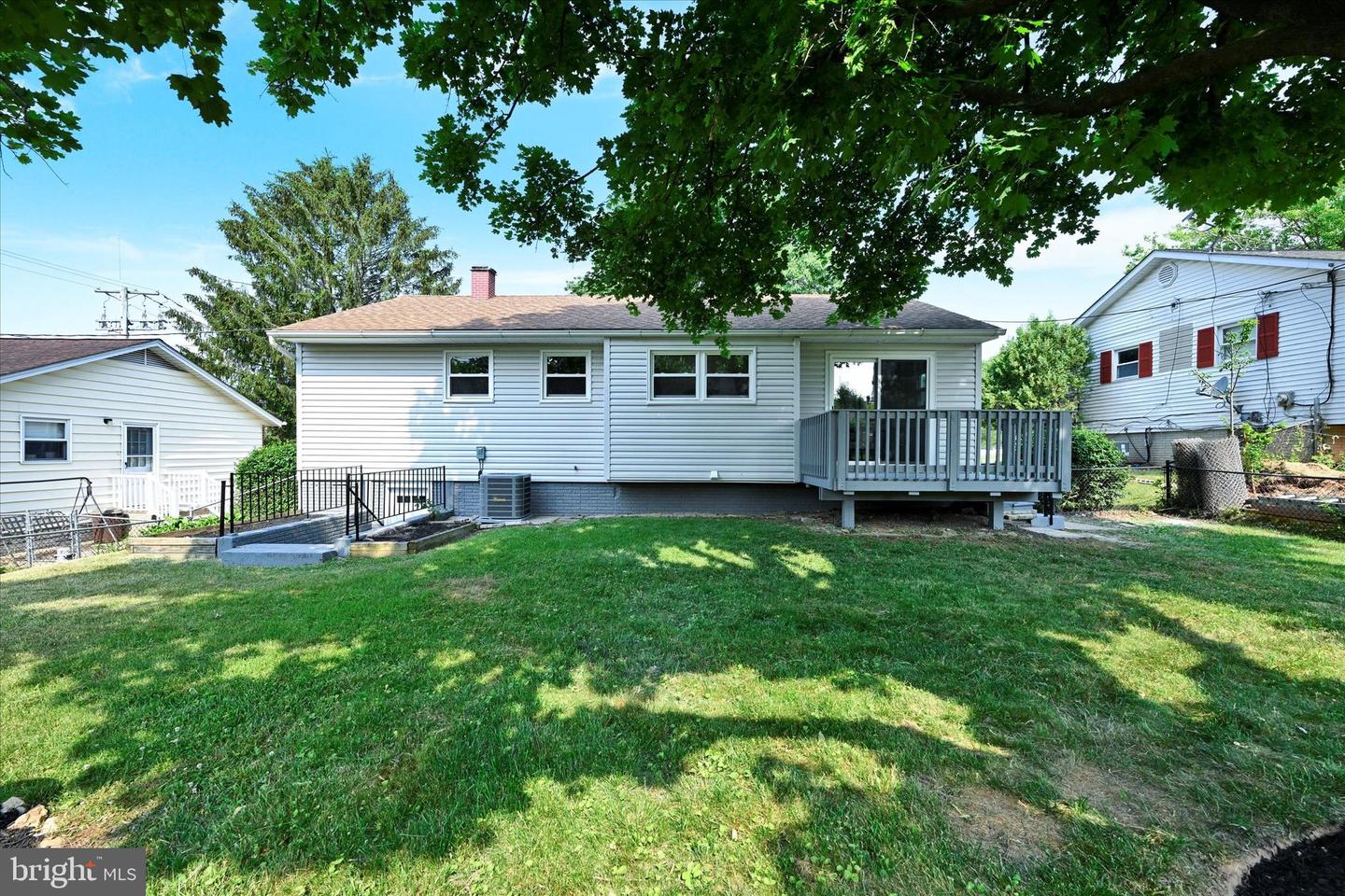 305 Wembley Rd