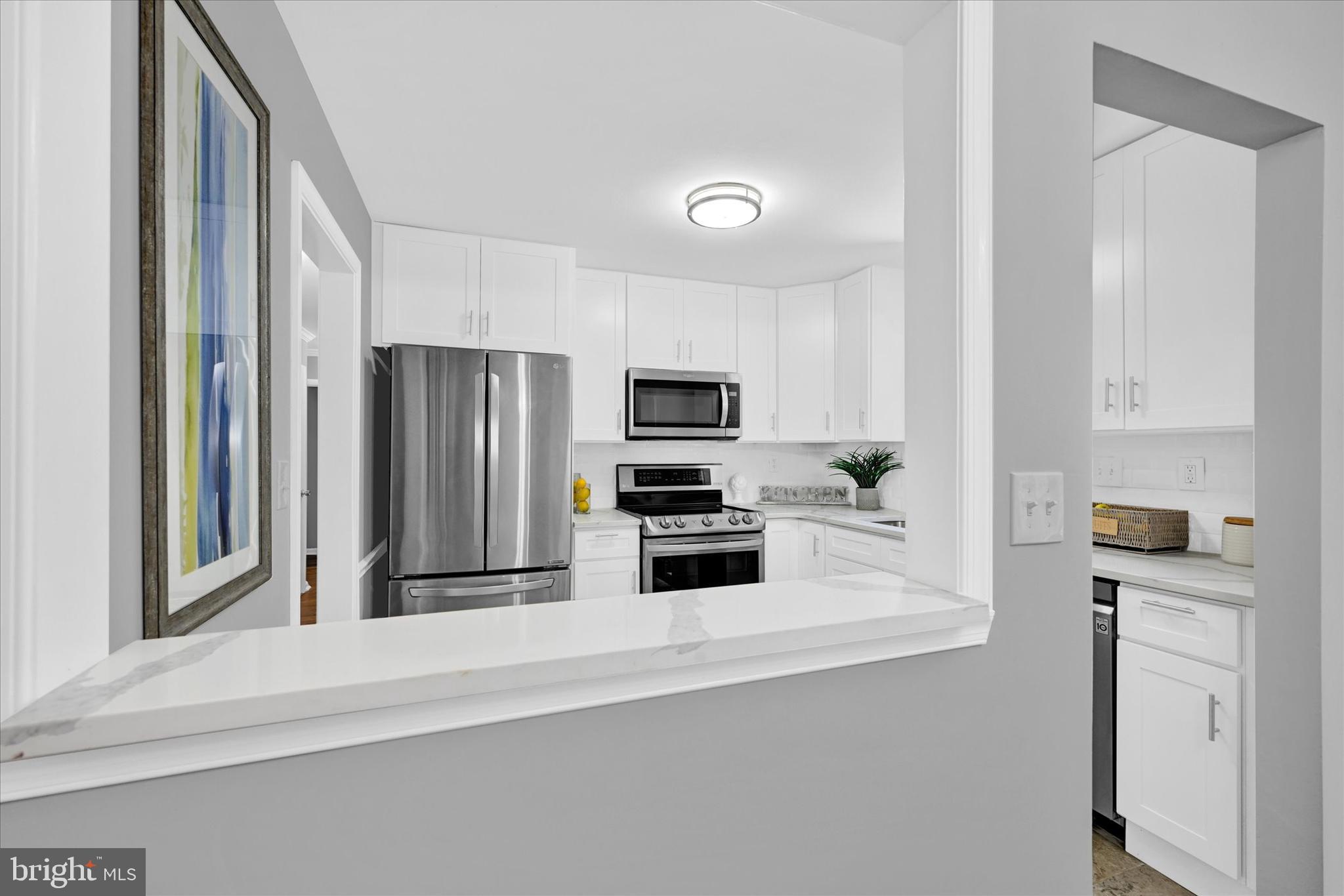 10 Rozina Ct
