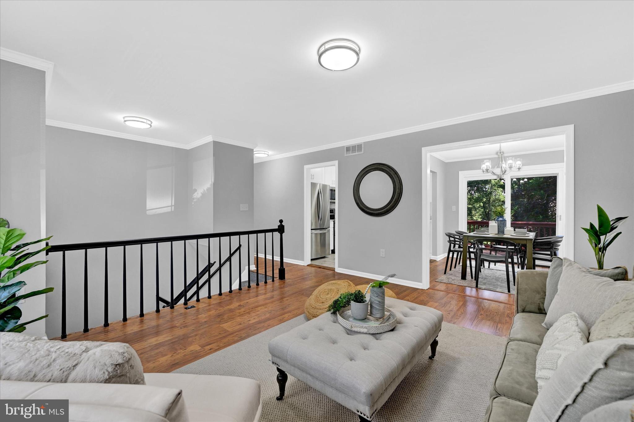 10 Rozina Ct