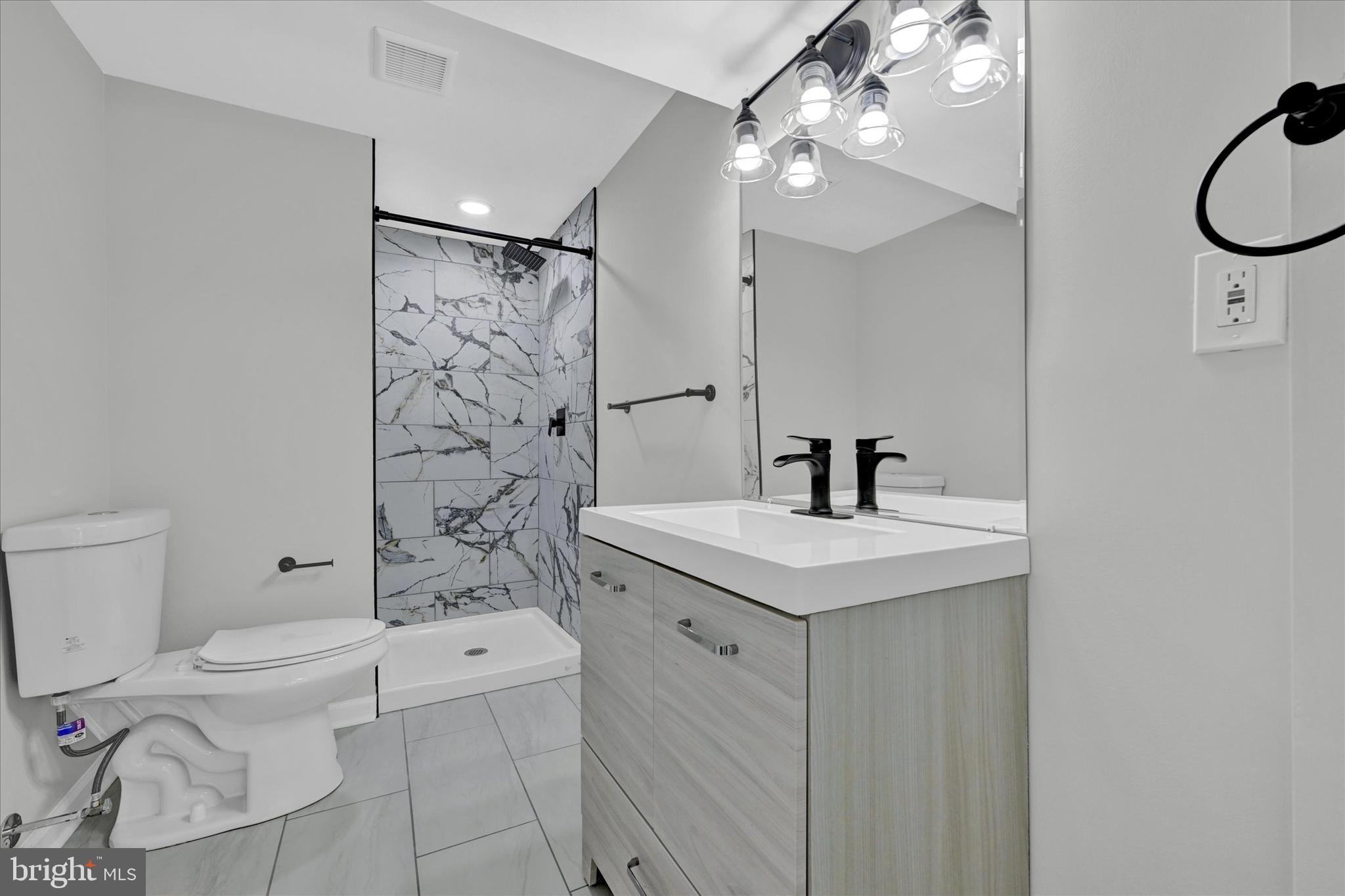 126 Embleton Rd