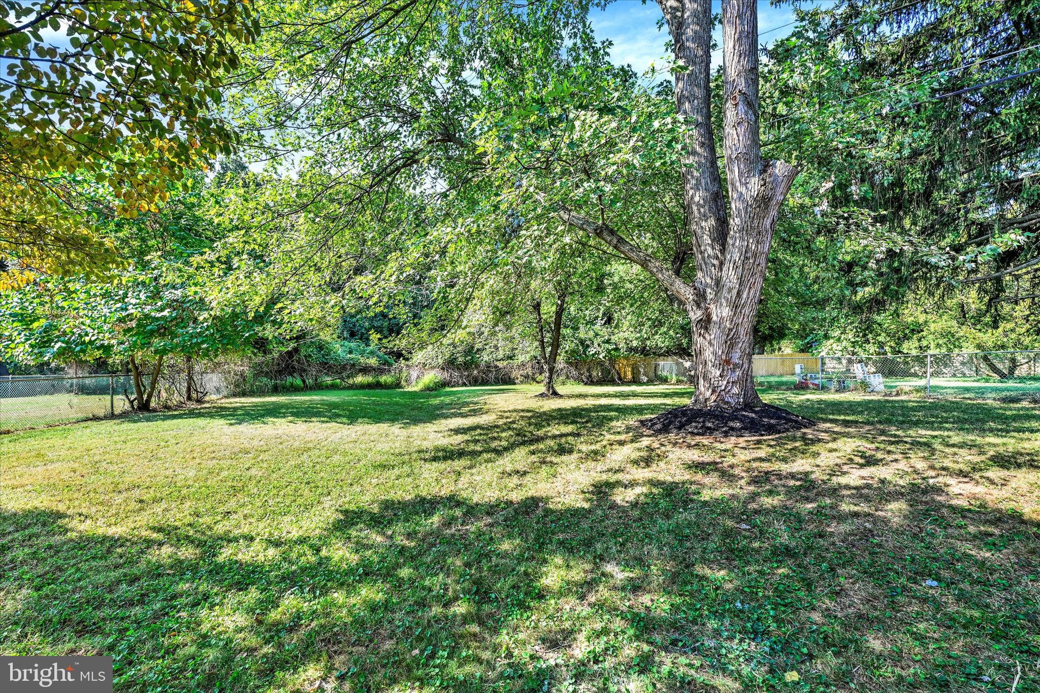 126 Embleton Rd