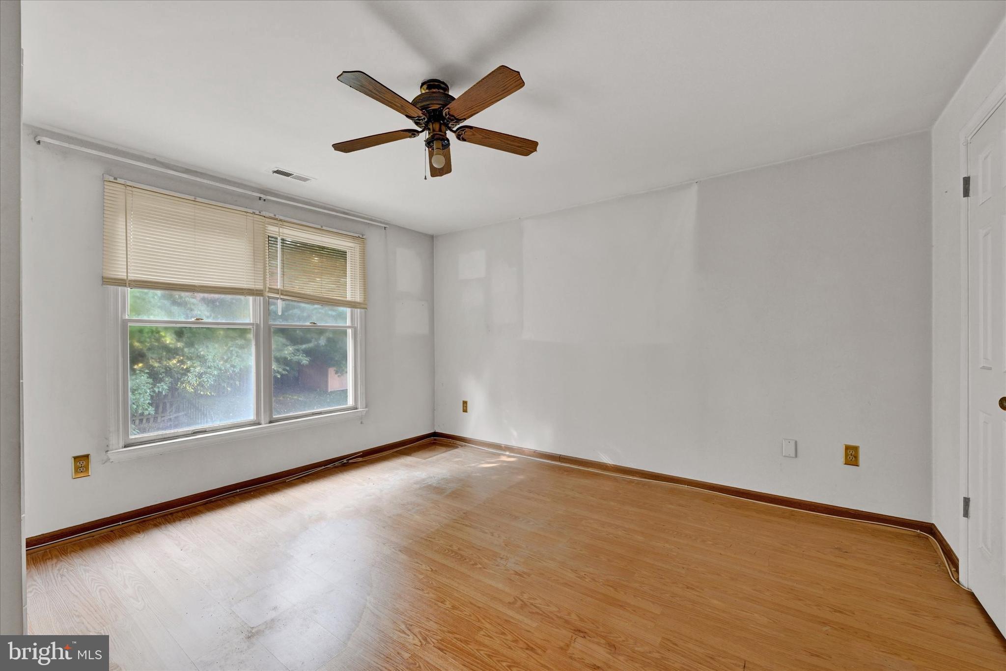 653 Saint Georges Station Rd