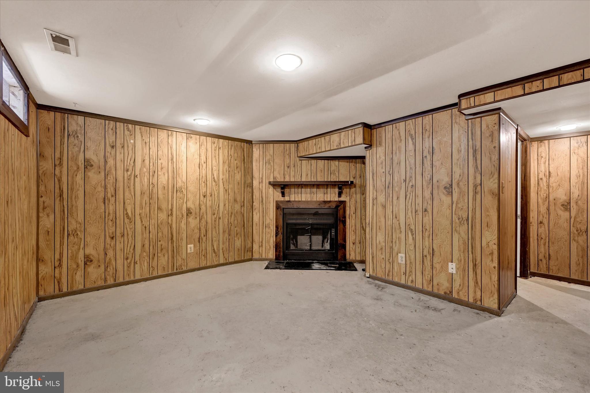 653 Saint Georges Station Rd