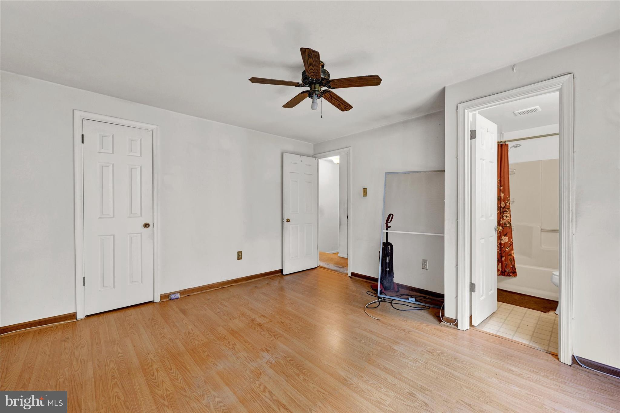 653 Saint Georges Station Rd