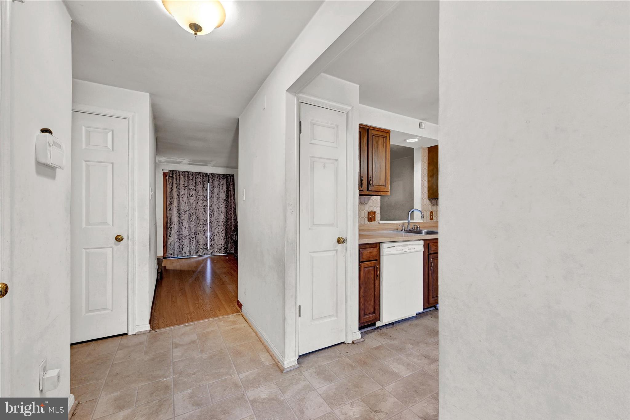 653 Saint Georges Station Rd