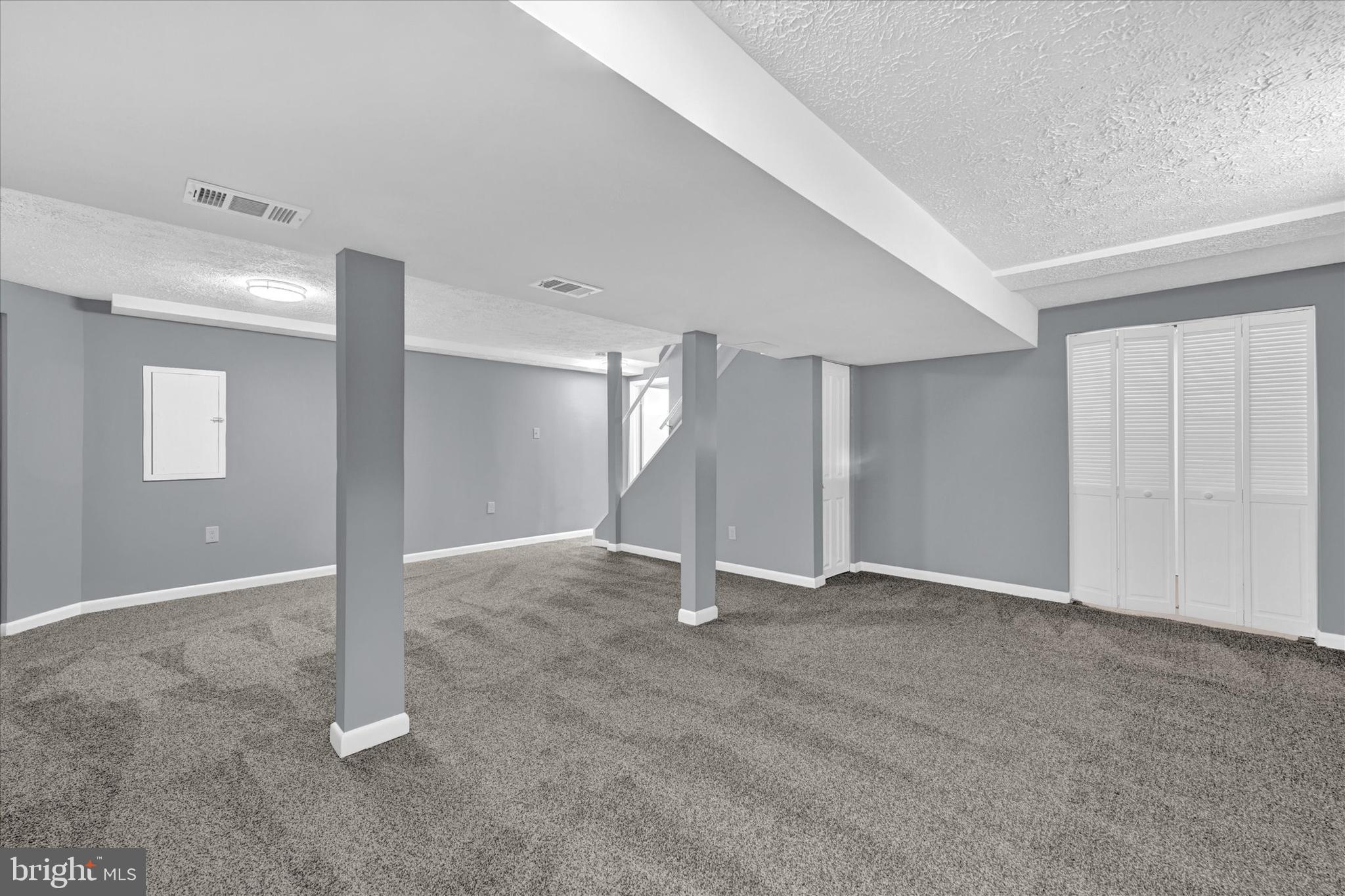 9326 Oak White Rd