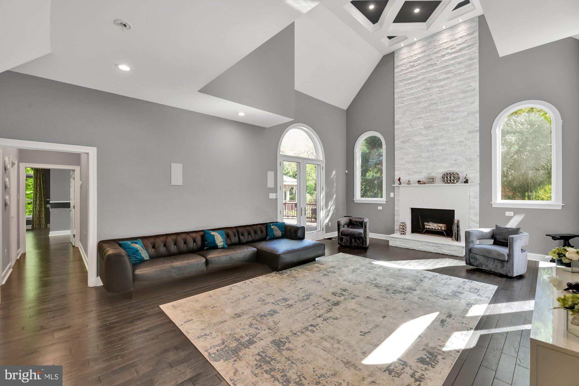 7 Padonia Woods Ct