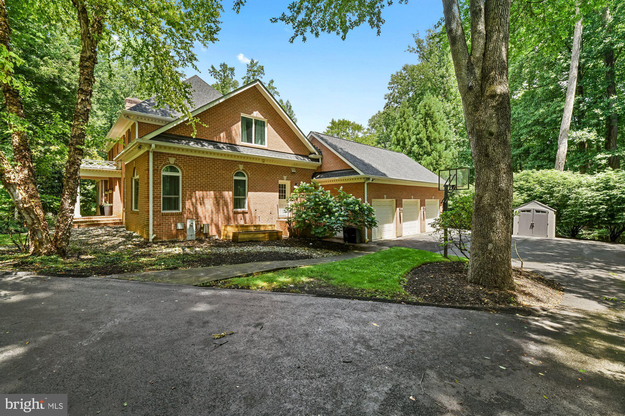 7 Padonia Woods Ct