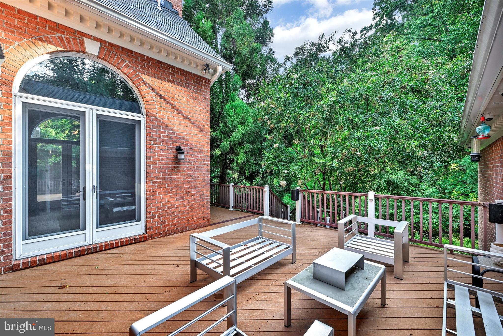 7 Padonia Woods Ct
