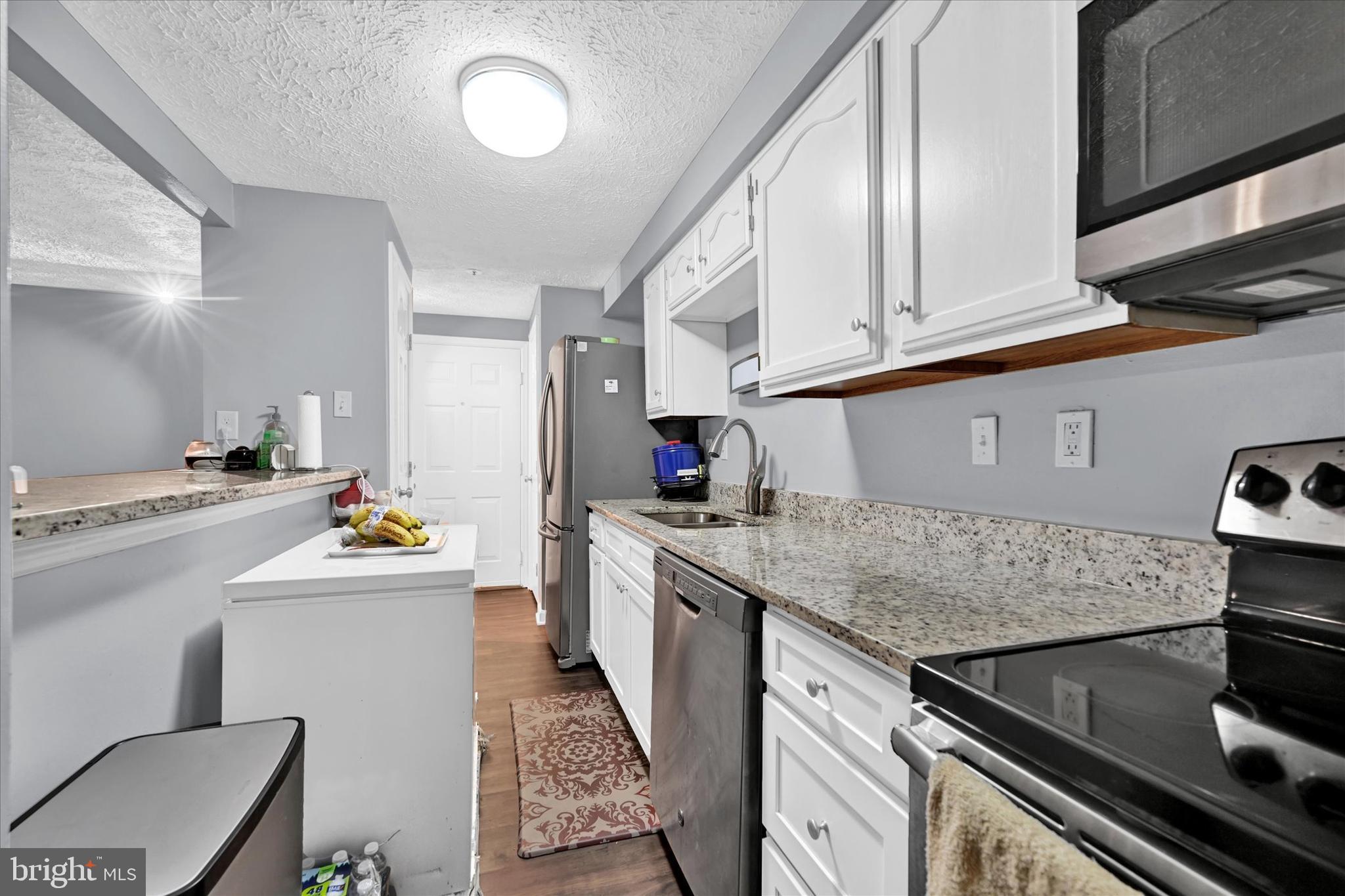1454 Greenbriar Cir #2-1454