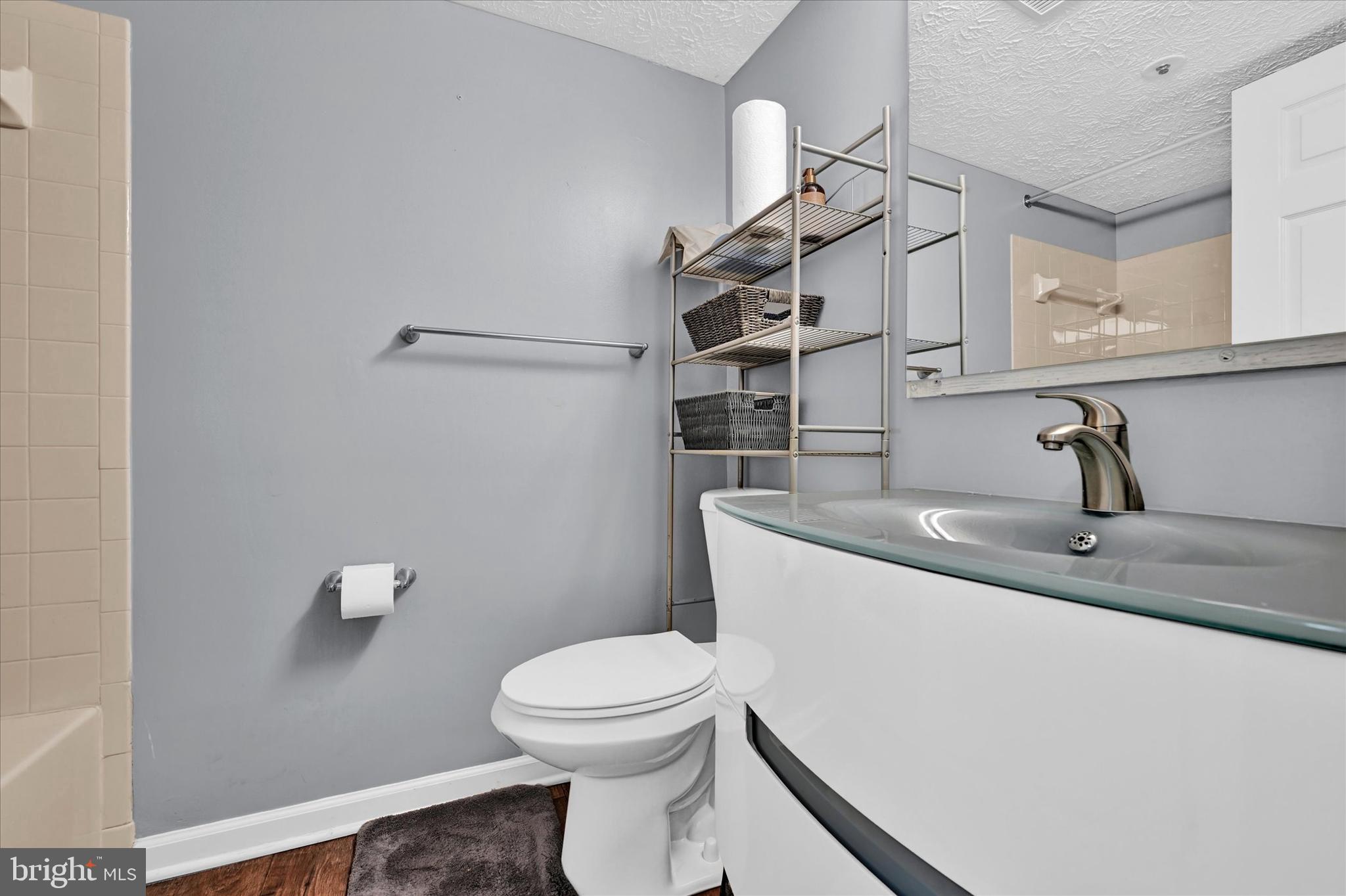 1454 Greenbriar Cir #2-1454